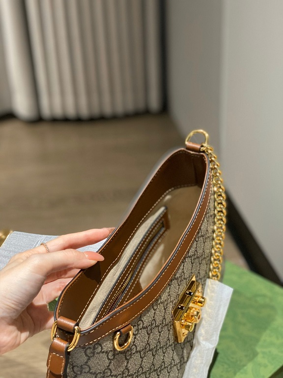 GG Padlock Tote