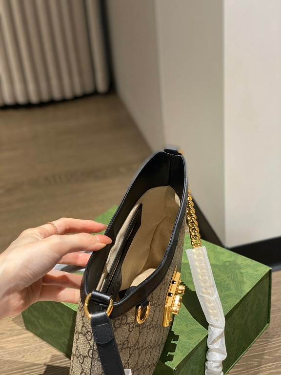 GG Padlock Tote