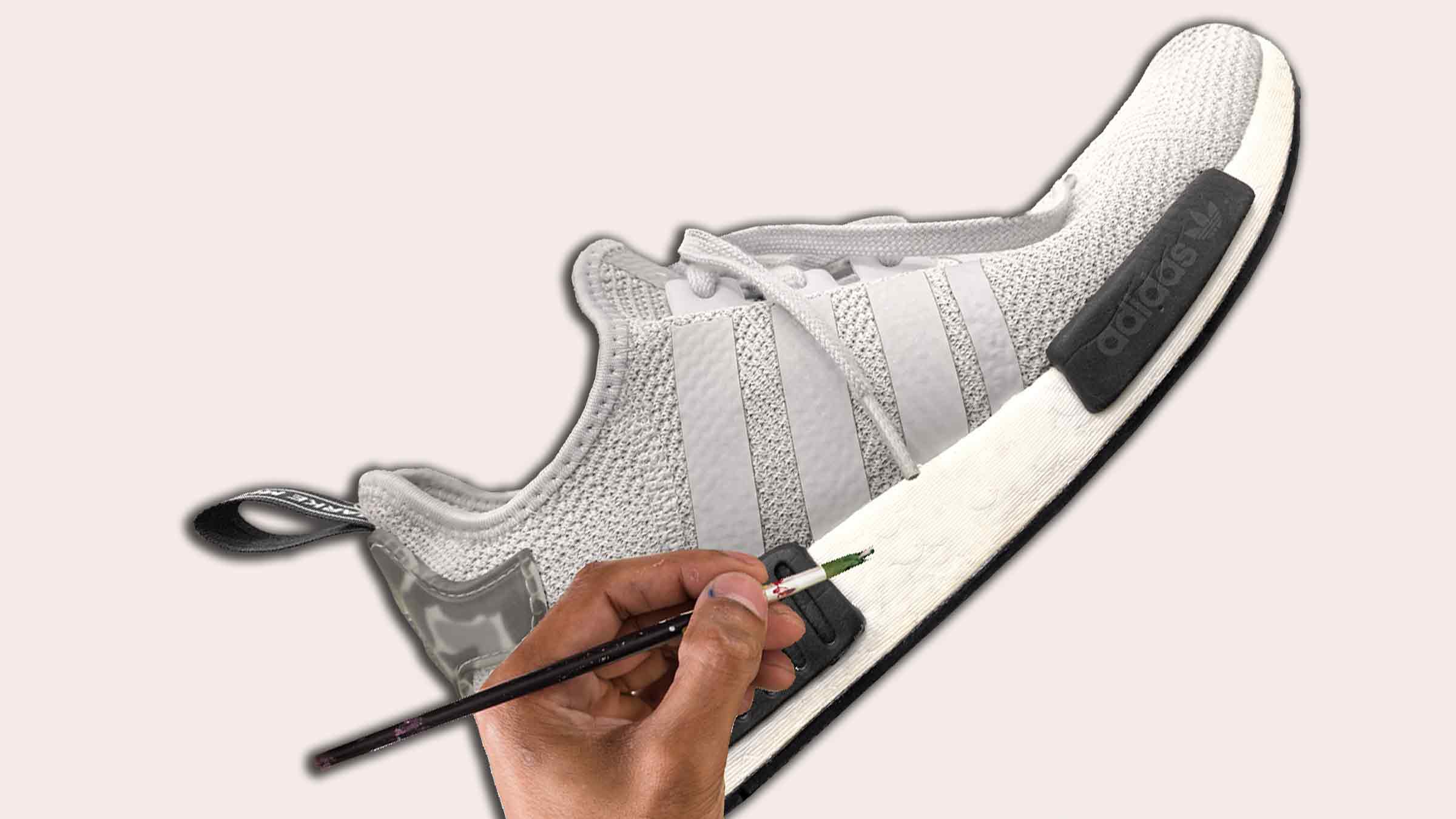 Có Nên Tự Repaint Giày Tại Nhà? Rủi Ro & Giải Pháp Hoàn Hảo | Washintown