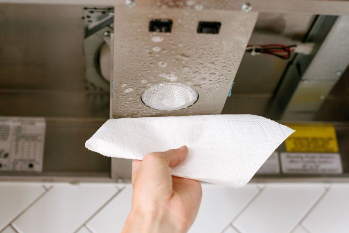 Cách dọn dẹp và vệ sinh nhà mới 9