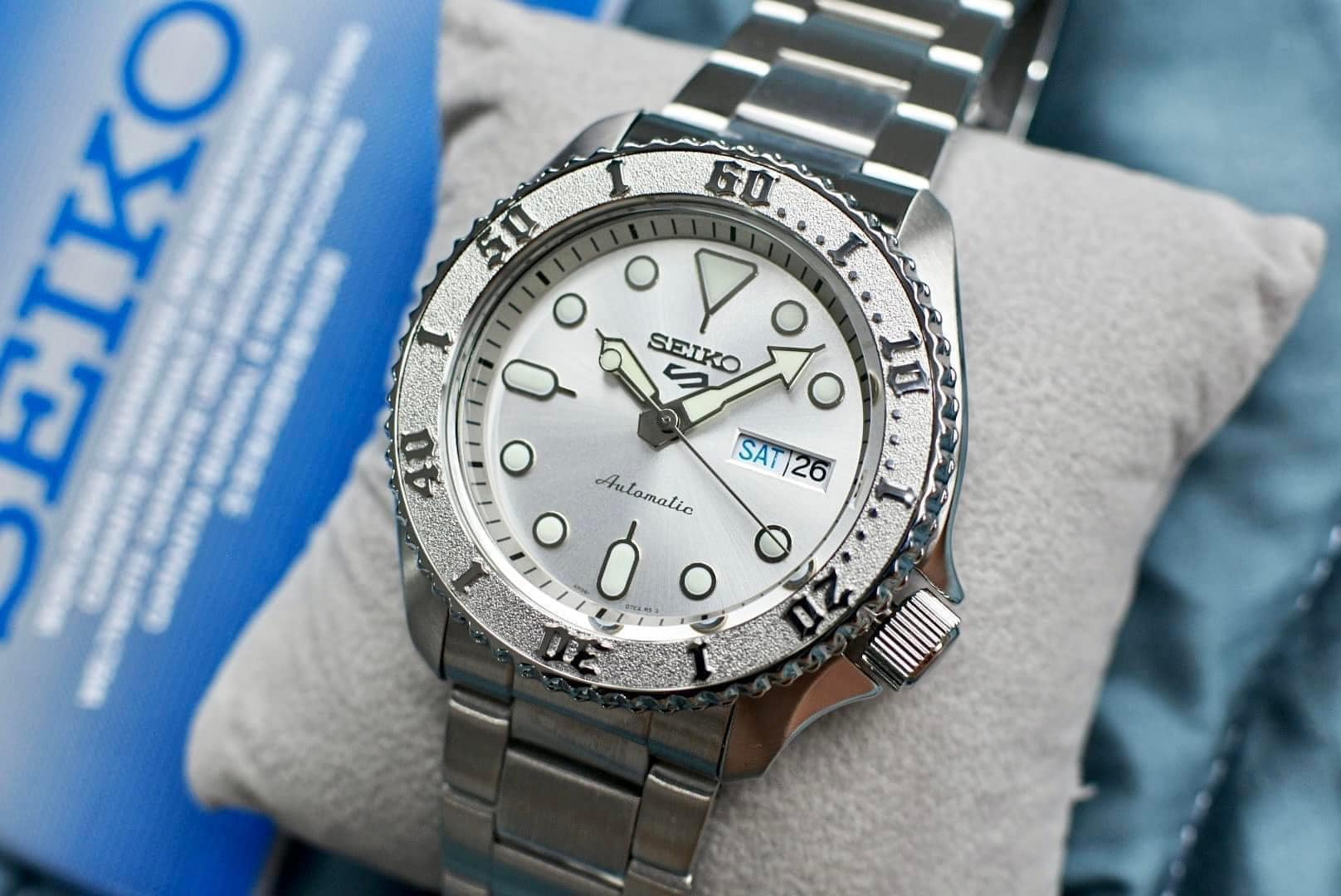 SEIKO 5 AUTOMATIC SPORTS SRPE71K1 | Đồng hồ chính hãng Rich Tran