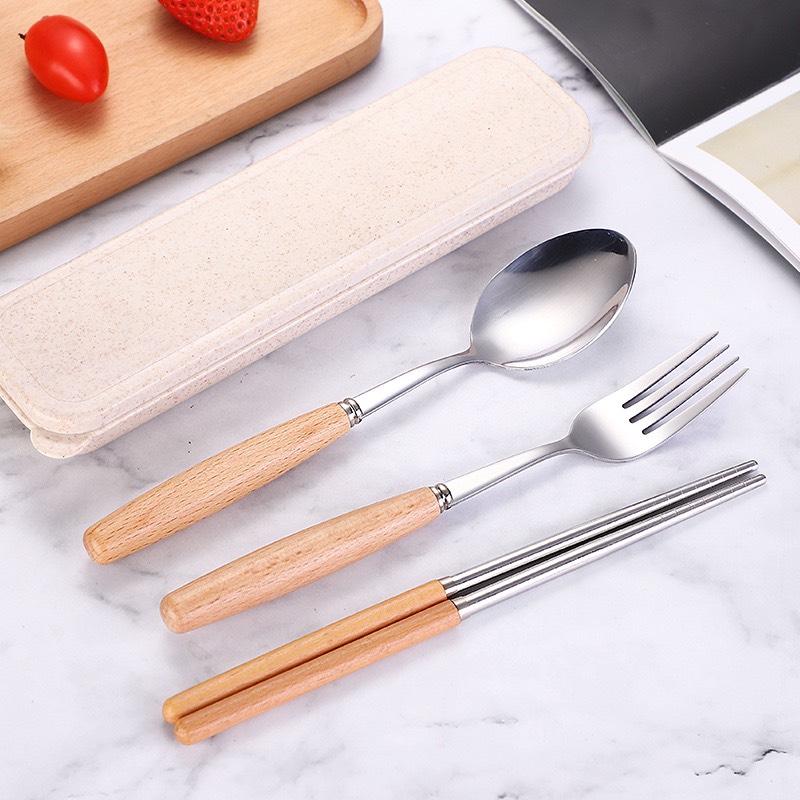 Bộ thìa đũa muỗng inox cán gỗ cao cấp 4 Bộ thìa đũa muỗng inox cán gỗ cao cấp Quà tặng công nghệ doanh nghiệp