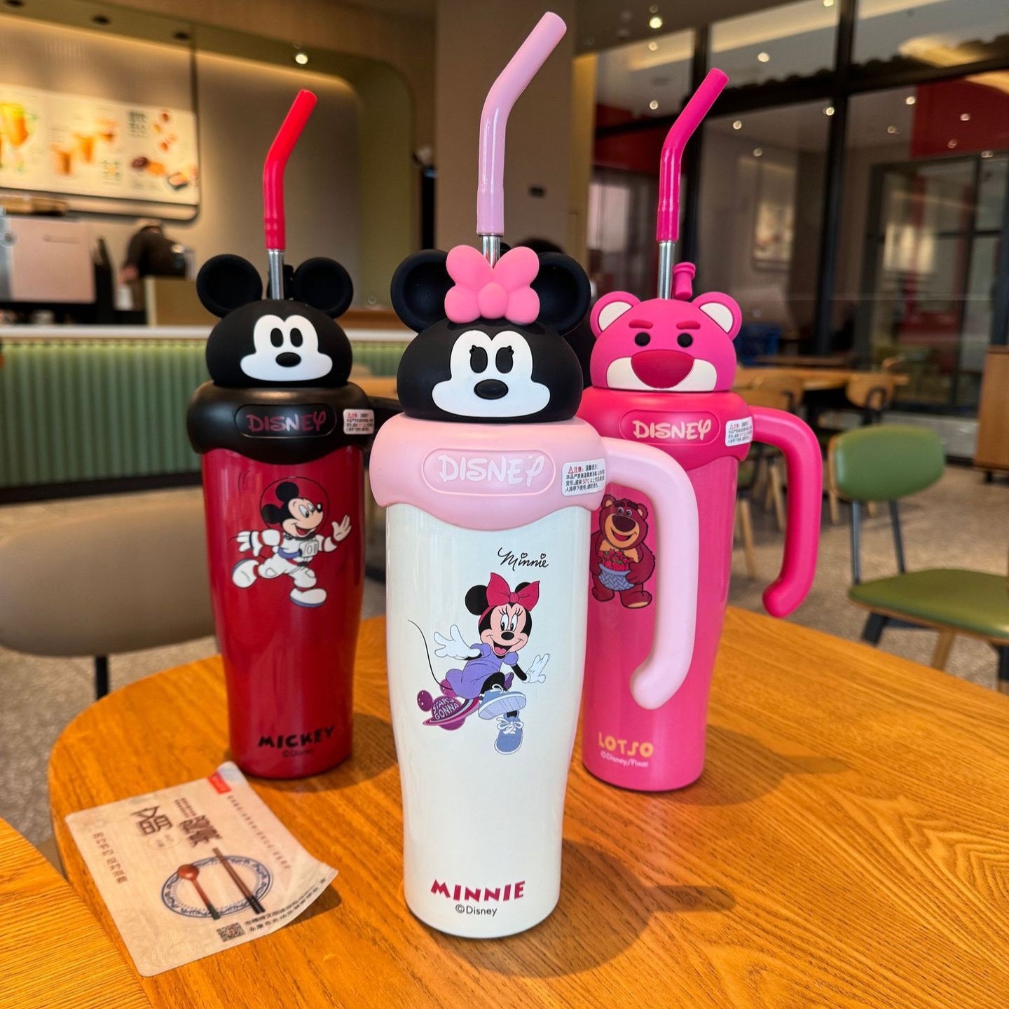  Ly giữ nhiệt Disney Lotso 850ml cao cấp