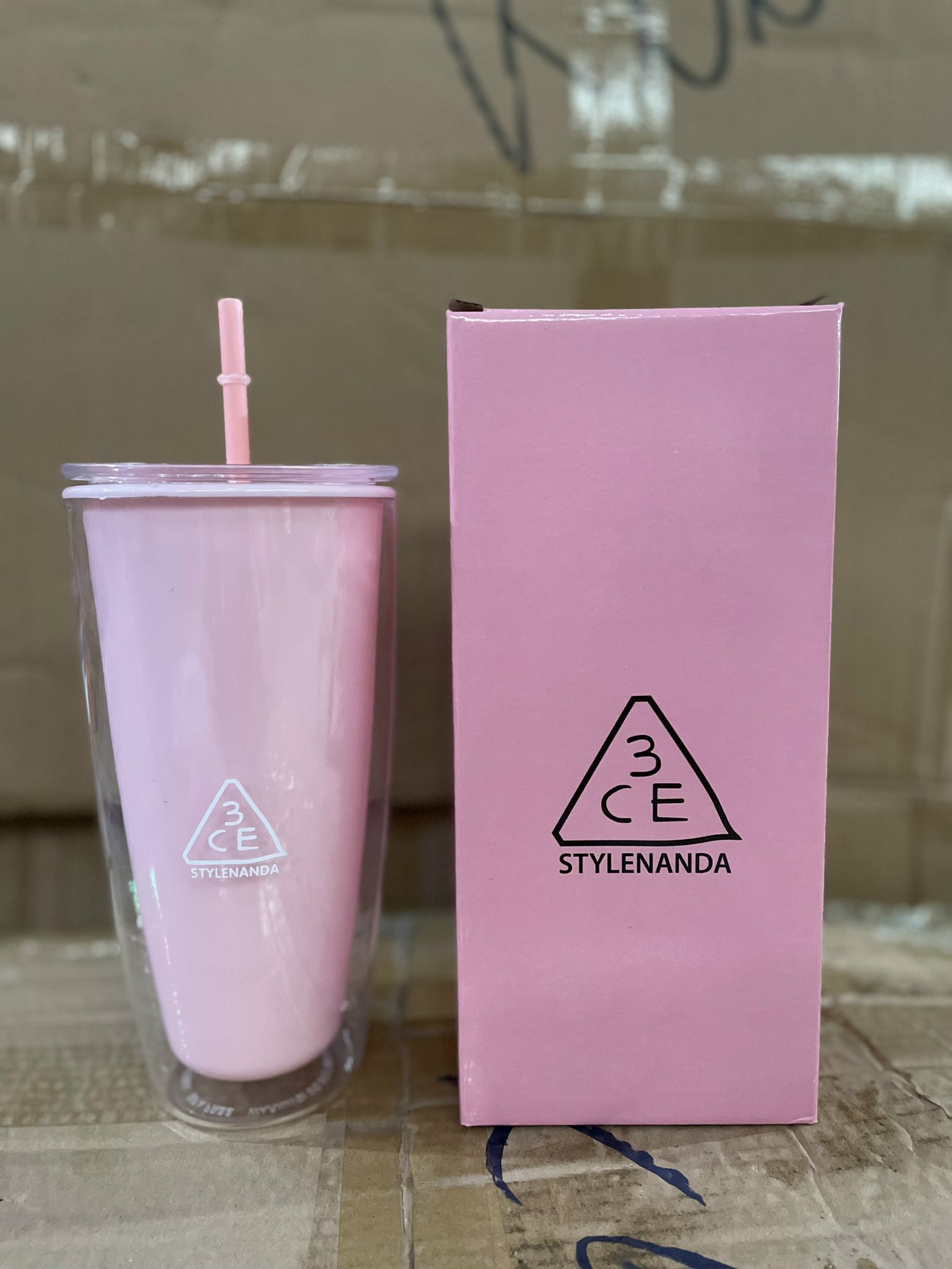 Ly giữ nhiệt 3CE kèm ống hút dung tích 720ml