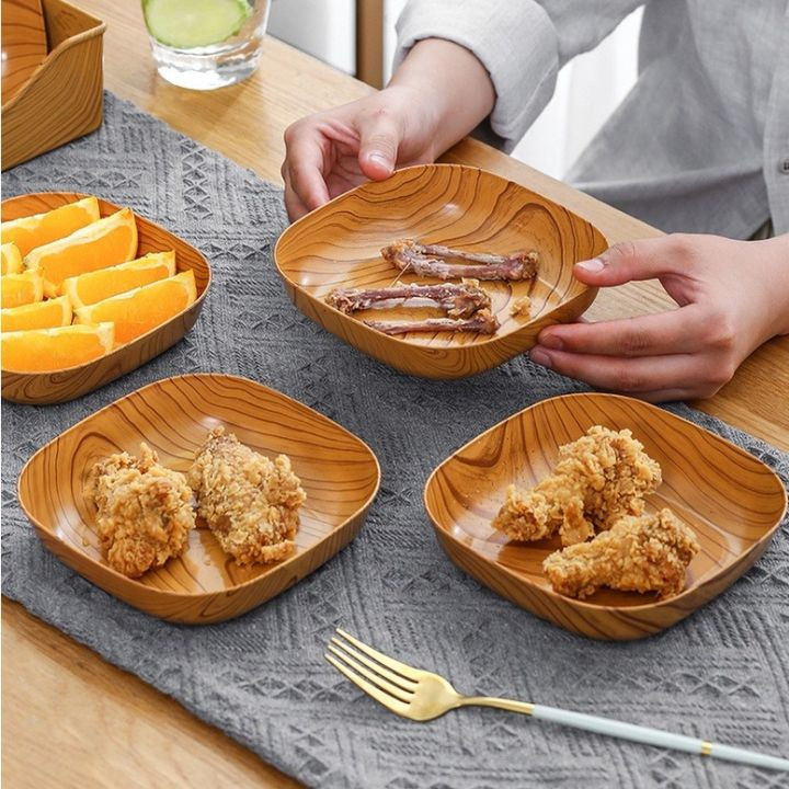 Set 8 đĩa nhựa vân gỗ sang trọng