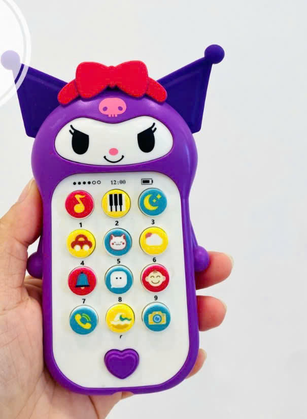 Đồ chơi điện thoại cầm tay hình KUROMI cho bé có nhạc sinh động
