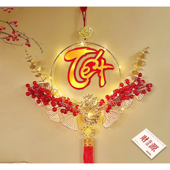 Liễn đỏ treo chữ Tết Phúc Lộc Thọ có đèn may mắn 