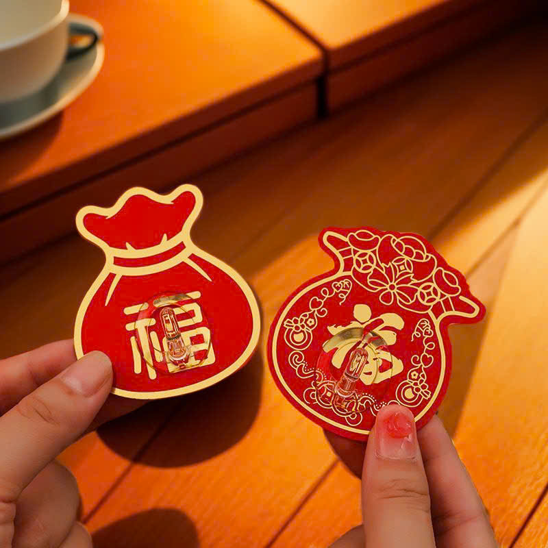 Set 10 móc dán tường siêu dính hình túi tài lộc đỏ