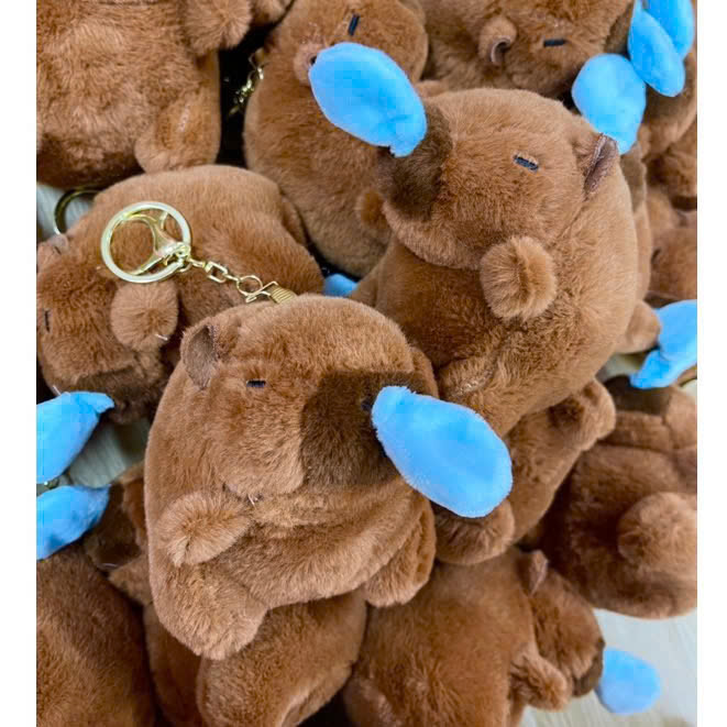 Móc khoá gấu bông chuột Capybara có dây rút