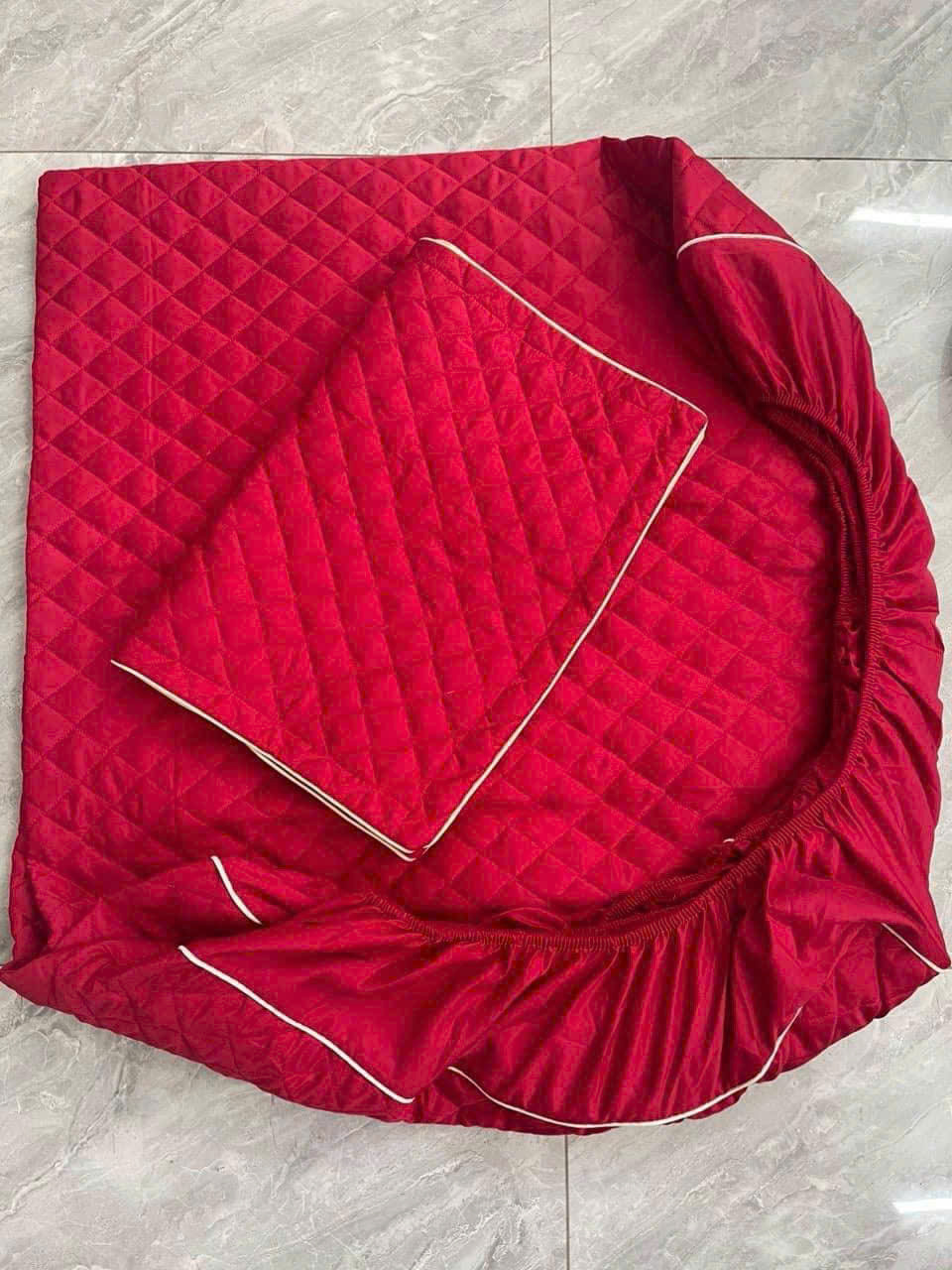 Bộ Ga Gối Lụa Tencel Trần Bông Bo Chun 3 Món Cao Cấp 1m6