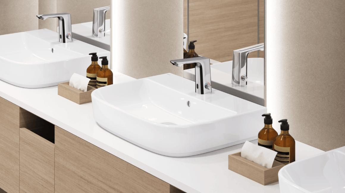 Vòi lavabo chậu rửa mặt INAX AMV-91 nước lạnh cảm ứng + bộ chuyển đổi