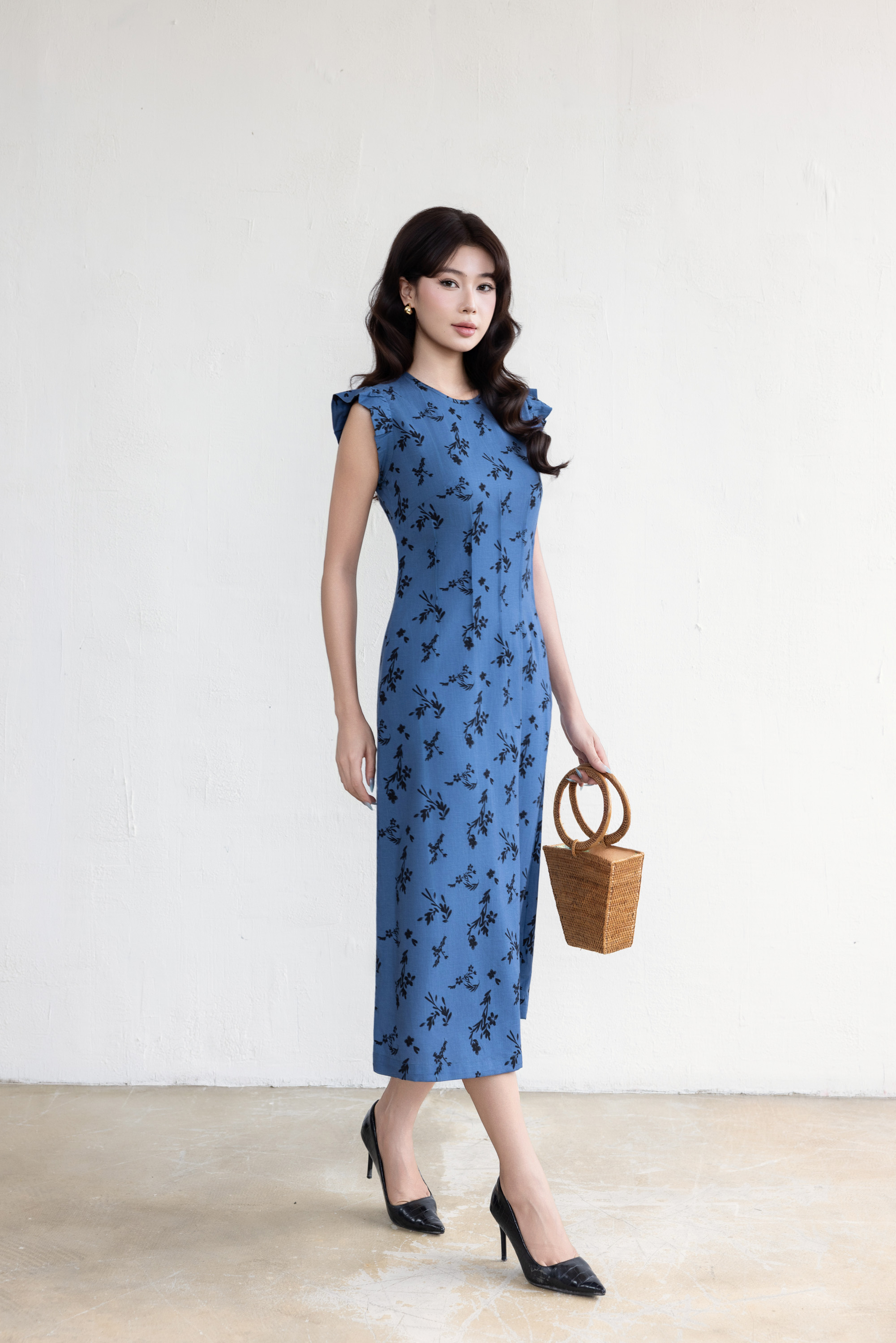SWANLAKE | Váy Đầm Nữ Chiết Eo Tôn Dáng Vải Linen Bông Cổ Tròn Tay Cánh Tiên Thanh Lịch D13642LW01
