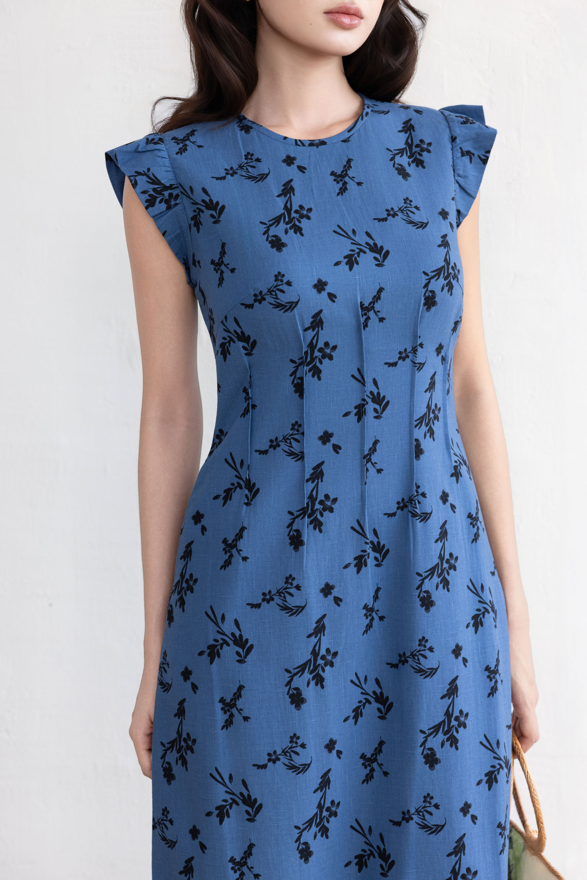 SWANLAKE | Váy Đầm Nữ Chiết Eo Tôn Dáng Vải Linen Bông Cổ Tròn Tay Cánh Tiên Thanh Lịch D13642LW01