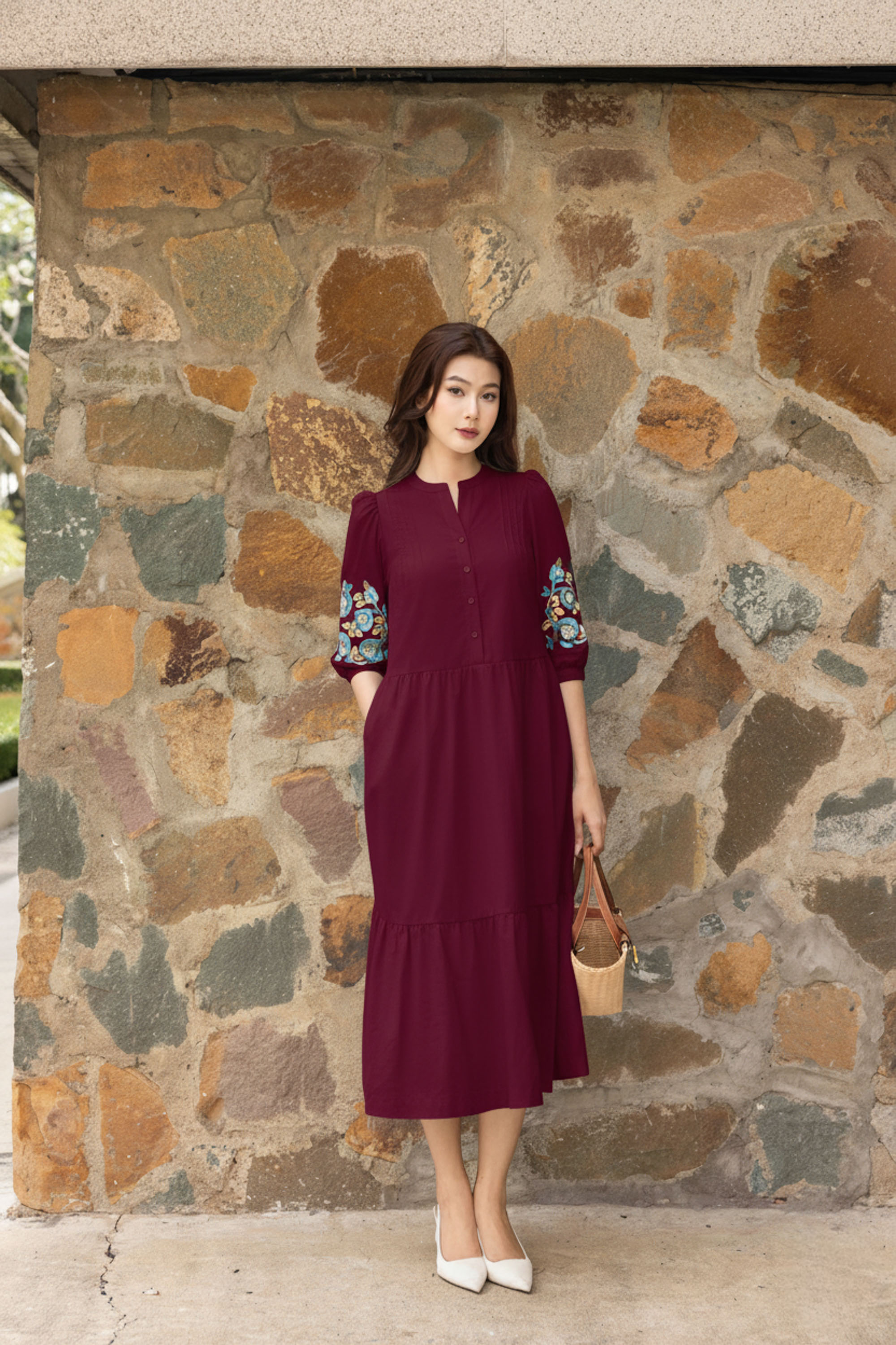 SWANLAKE | Váy Đầm Nữ Maxi Đuôi Cá Xòe Vải Cotton Tay Lỡ Thêu Hoa Cổ Trụ Cài Nút Công Sở D13567LW01