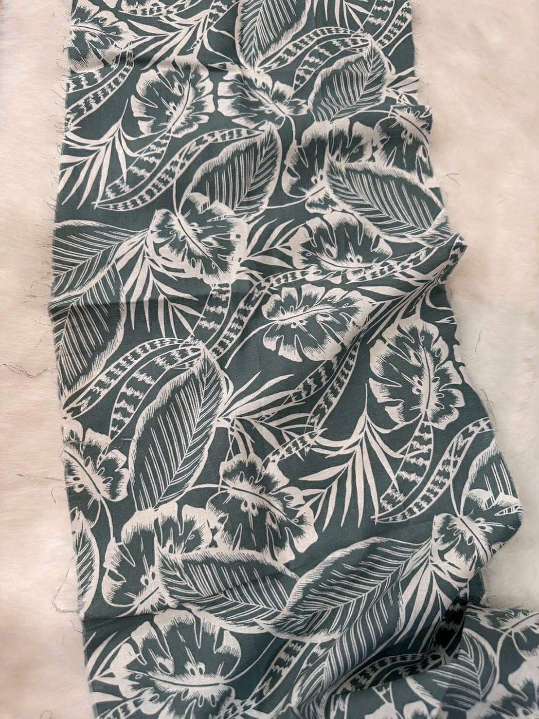 SWANLAKE | Váy Đầm Nữ Suông Maxi Sát Nách Xẻ Tà Cổ Tròn Thun In Hoạ Tiết Hè Vải Linen Công Sở D12632LW03