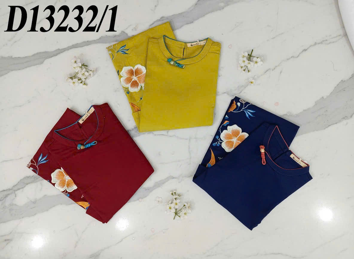 SWANLAKE | Váy Đầm Midi Nữ Phom Suông Cổ Tròn Tay Lỡ Thêu Hoa Chất Vải Linen Đi Tết Dự Tiệc D13232LW01