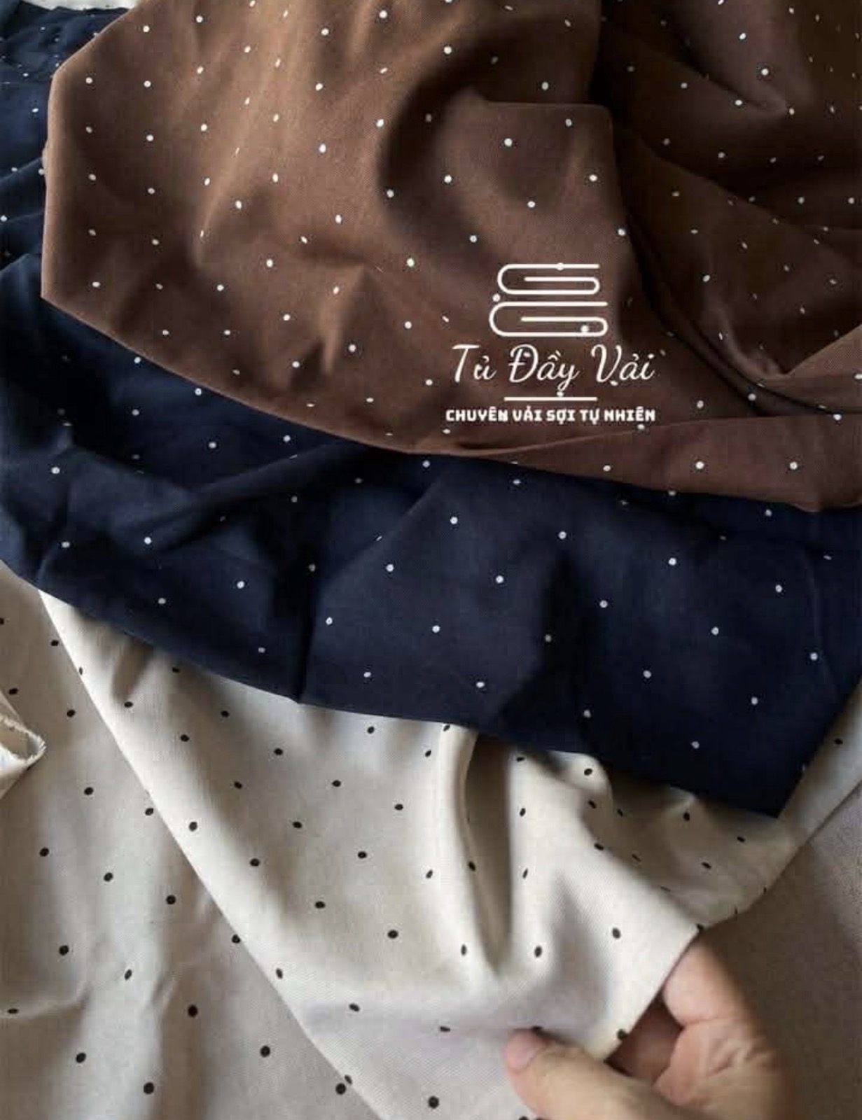 SWANLAKE | Váy Đầm Nữ Cổ Sơ Mi Chấm Bi Vải Linen Tay Ngắn Dây Thắt Eo Có Túi Công Sở Dạo Phố D13807LW01