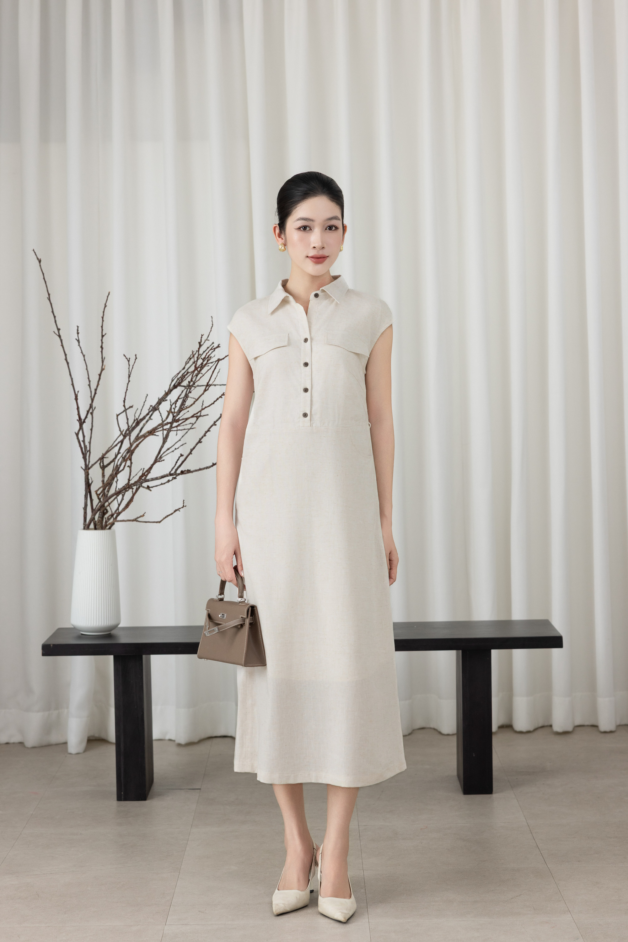 SWANLAKE | Váy Đầm Nữ Suông Vải Linen Cổ Sơ Mi Cài Nút Tay Hến Có Túi Dây Thắt Eo Công Sở D13644LW01