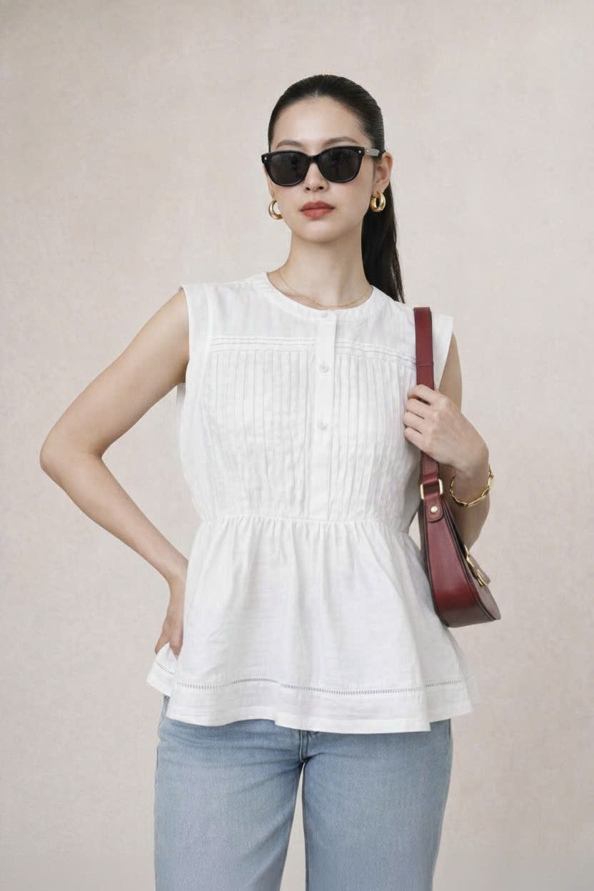 SWANLAKE | Áo Kiểu Nữ Sát Nách Dáng Babydoll Xếp Ly Cổ Tròn Chất Tơ Cotton Dạo Phố Hè A13863LW01