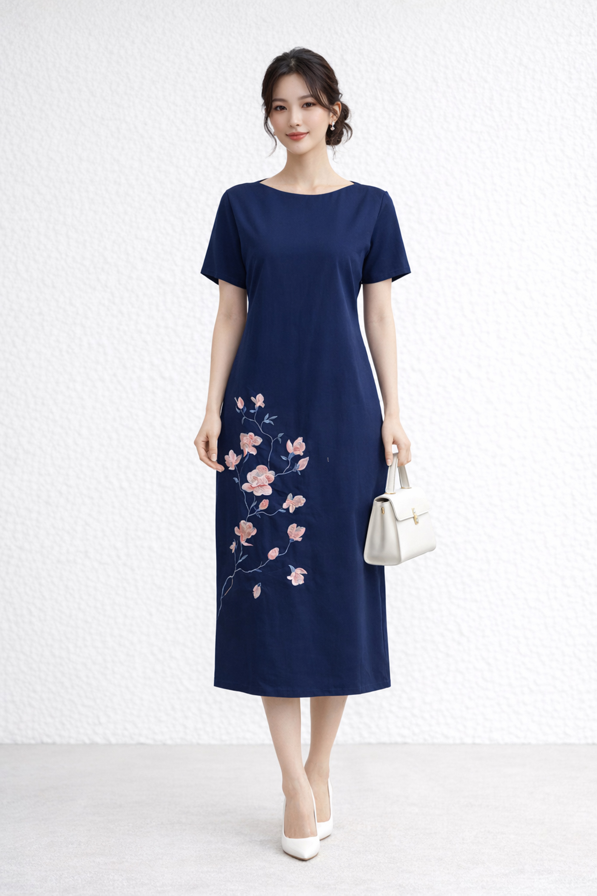 SWANLAKE | Váy Đầm Nữ Maxi Suông Tay Ngắn Cổ Tròn Vải Linen Thêu Hoa Có Túi Xẻ Tà Công Sở D13610LW01