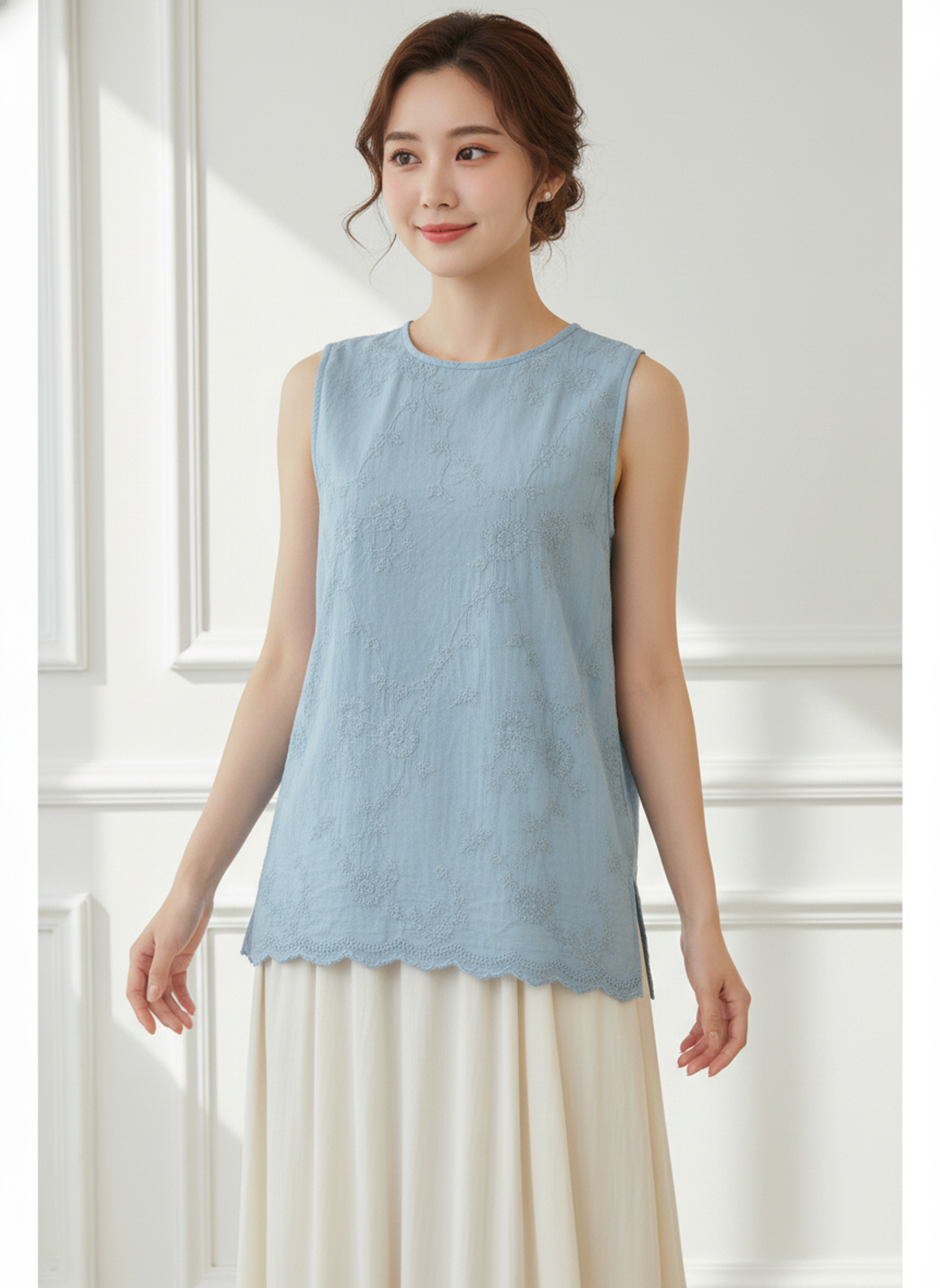 SWANLAKE | Áo Kiểu Nữ Vải Cotton Thêu Hoa Sát Nách Cổ Tròn Trẻ Trung Năng Động Dạo Phố Hè A13744LW01