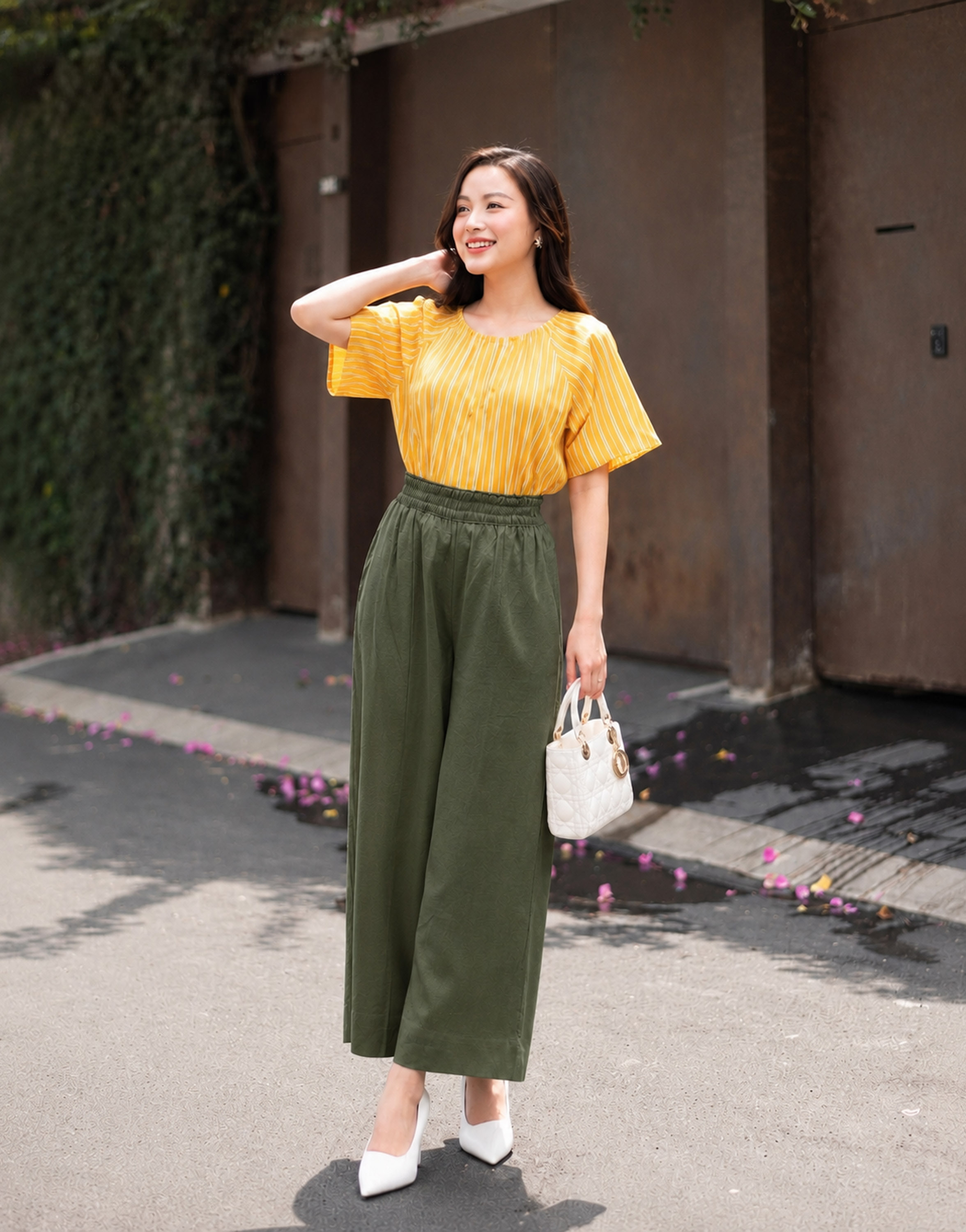 Quần Linen Ống Rộng Ly Gân Lưng Thun Swanlake - Q11402LW08