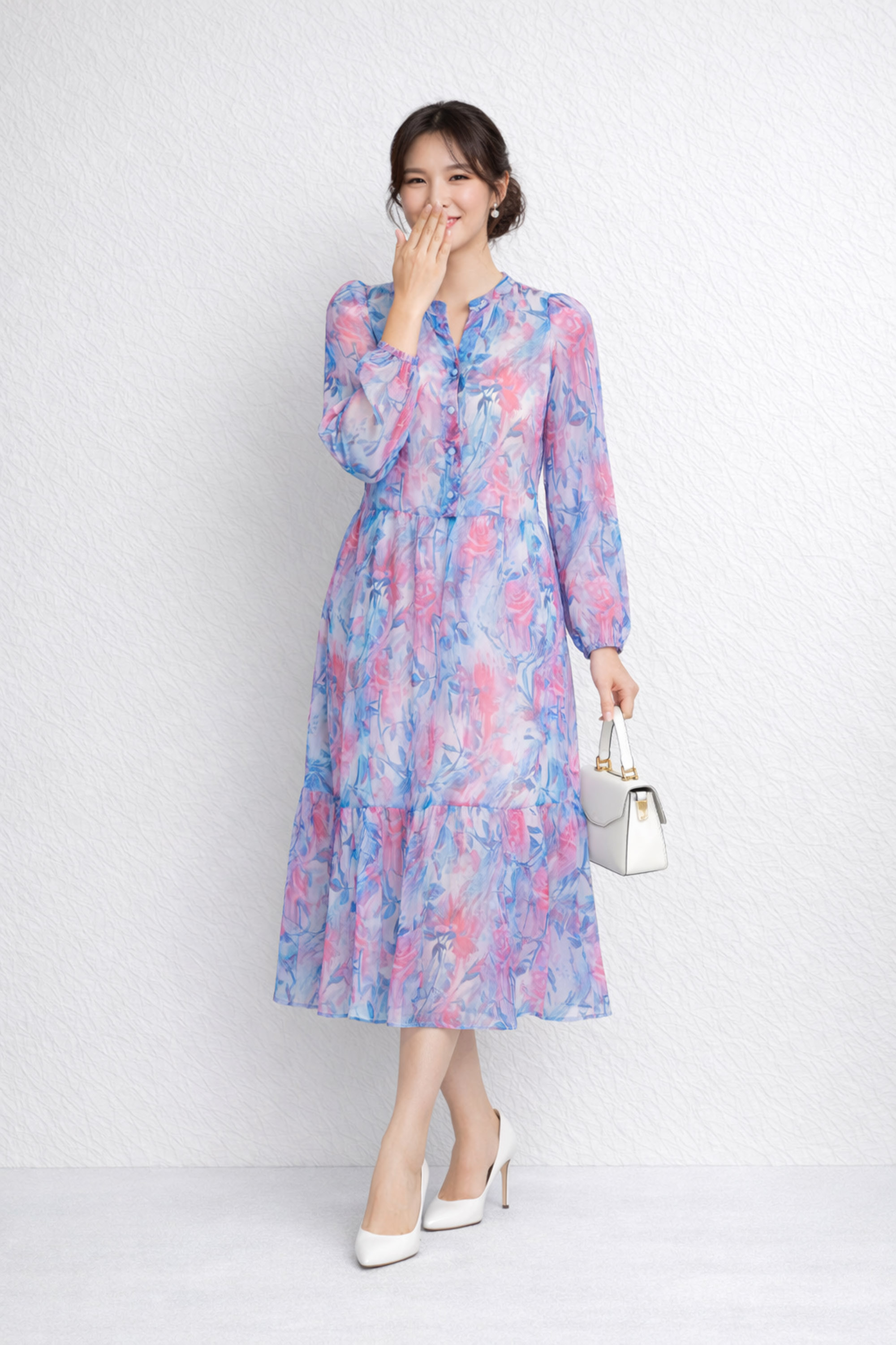 SWANLAKE | Váy Đầm Nữ Maxi Suông Xòe 2 Lớp Cổ Chữ V Cài Nút Tay Dài Vải Tơ In Hoa Đi Biển Hè D12073LW12