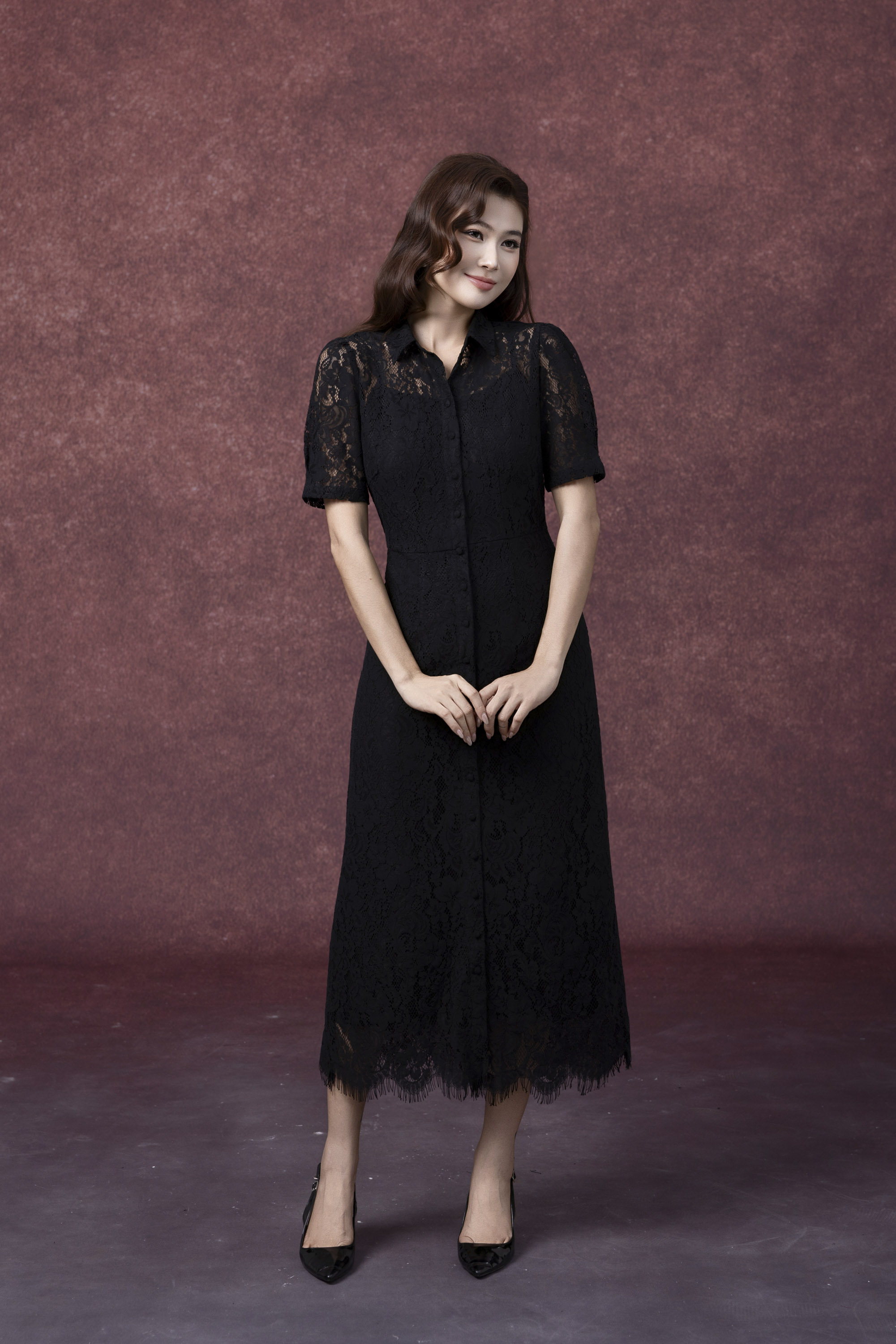 SWANLAKE | Váy Đầm Sơ Mi Nữ Vải Phối Ren Hoa 2 Lớp Chiết Eo Tay Ngắn Sang Trọng Đi Tiệc D13326LW01