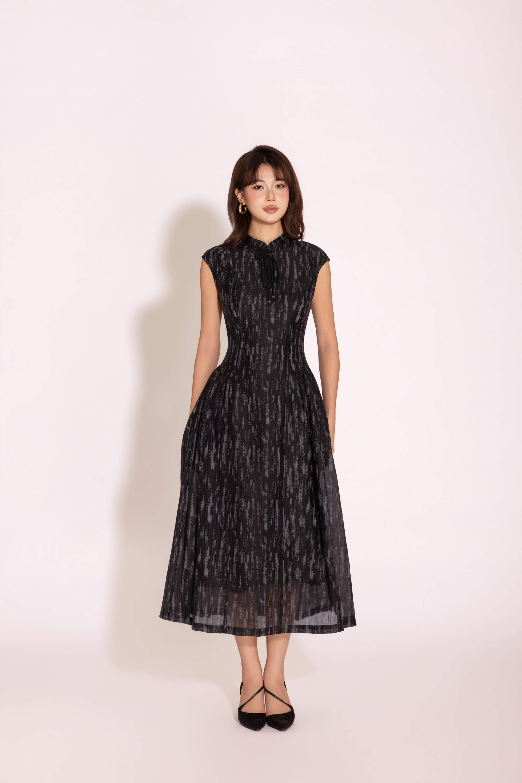 Heritage Grace Dress | Đầm Tơ D14055LW01