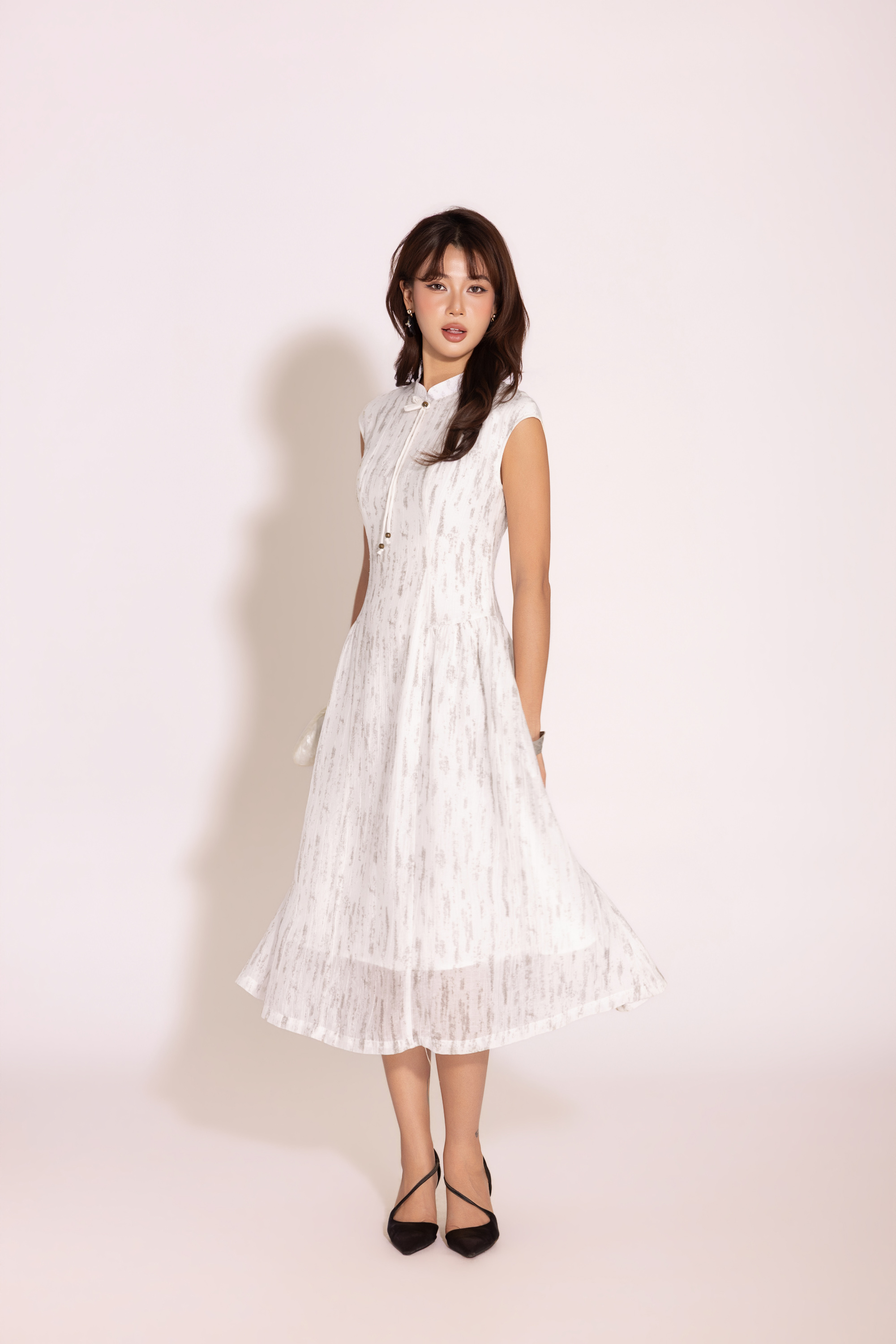 Heritage Grace Dress | Đầm Tơ D14055LW01
