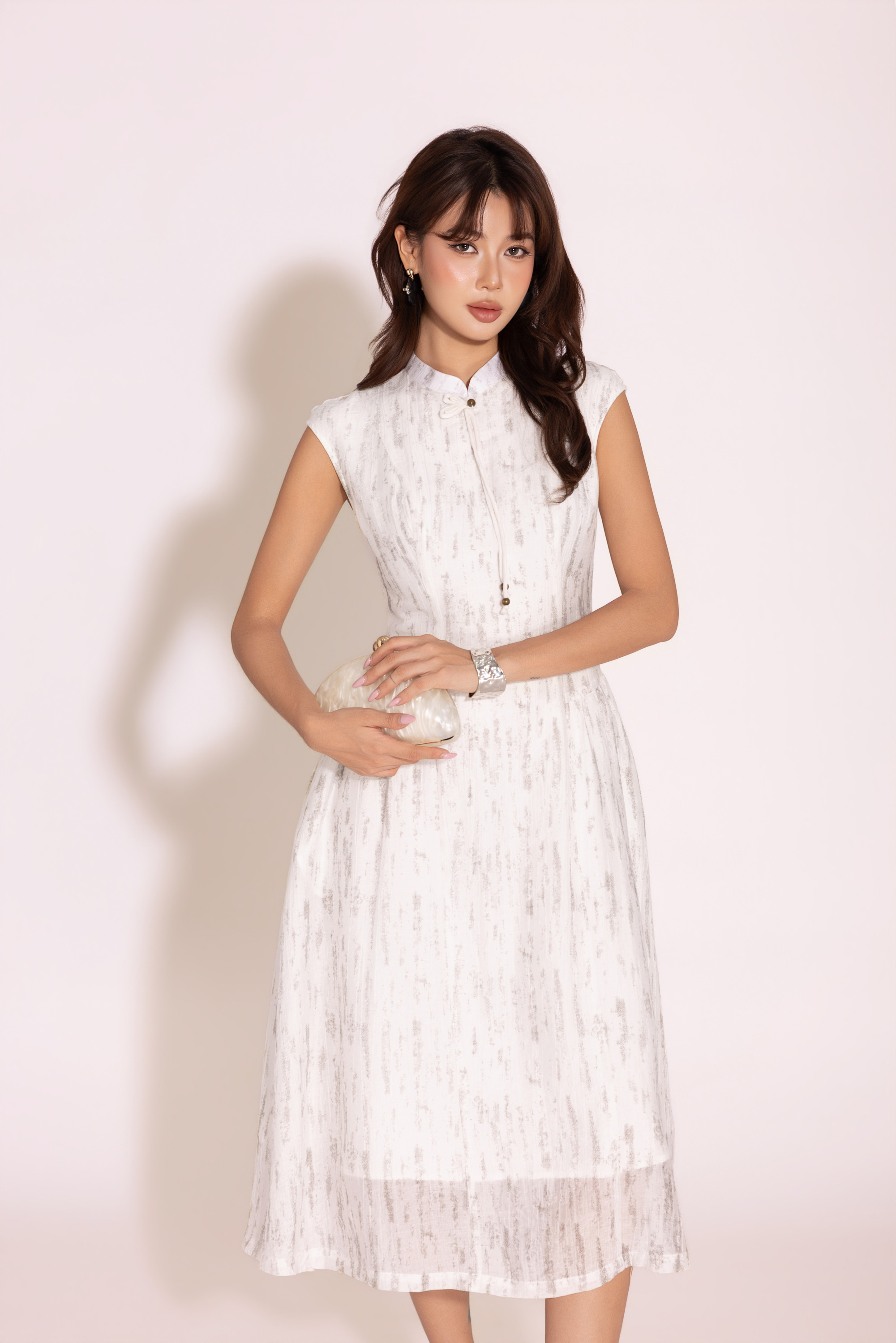Heritage Grace Dress | Đầm Tơ D14055LW01