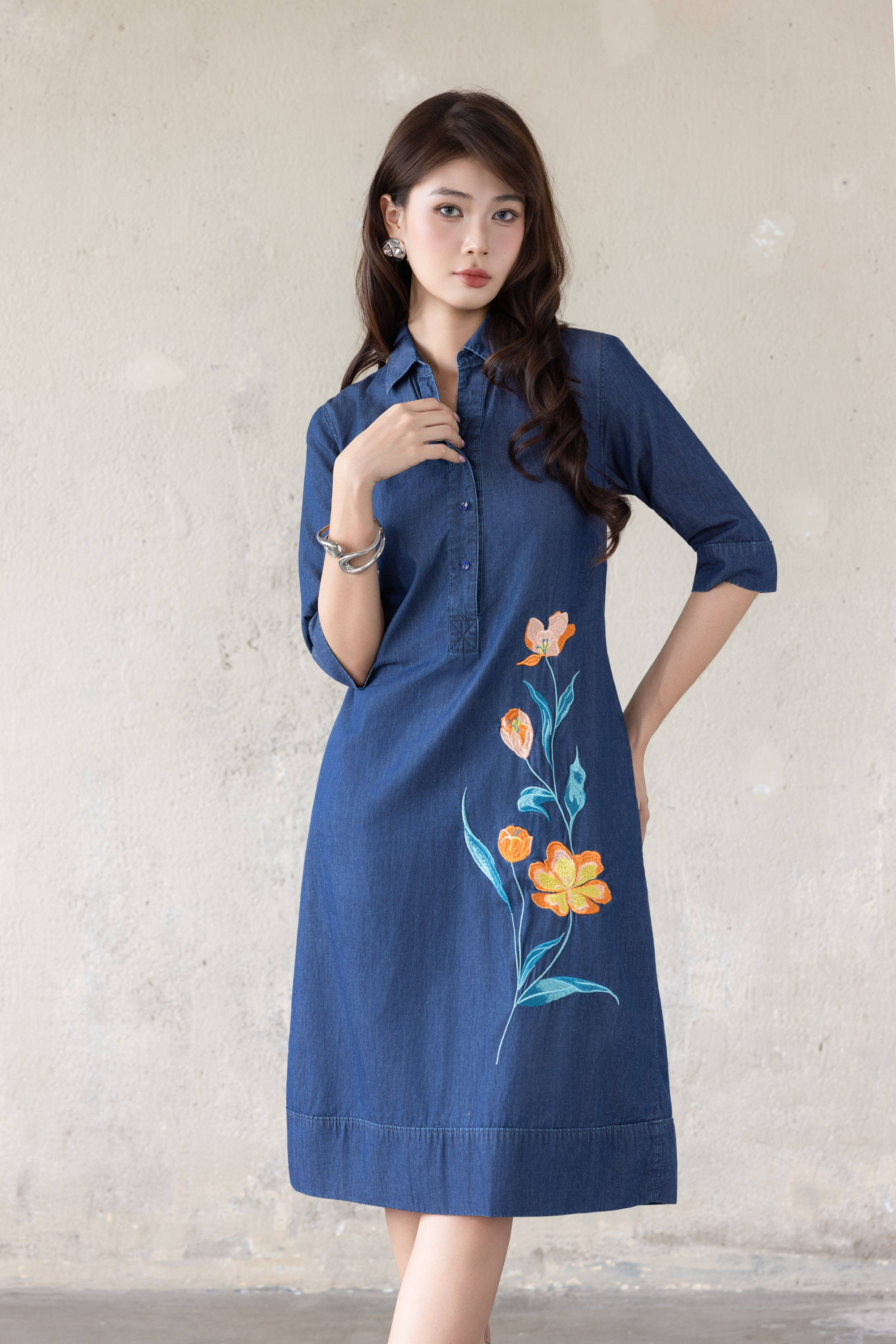 Đầm Jean Thêu D13829