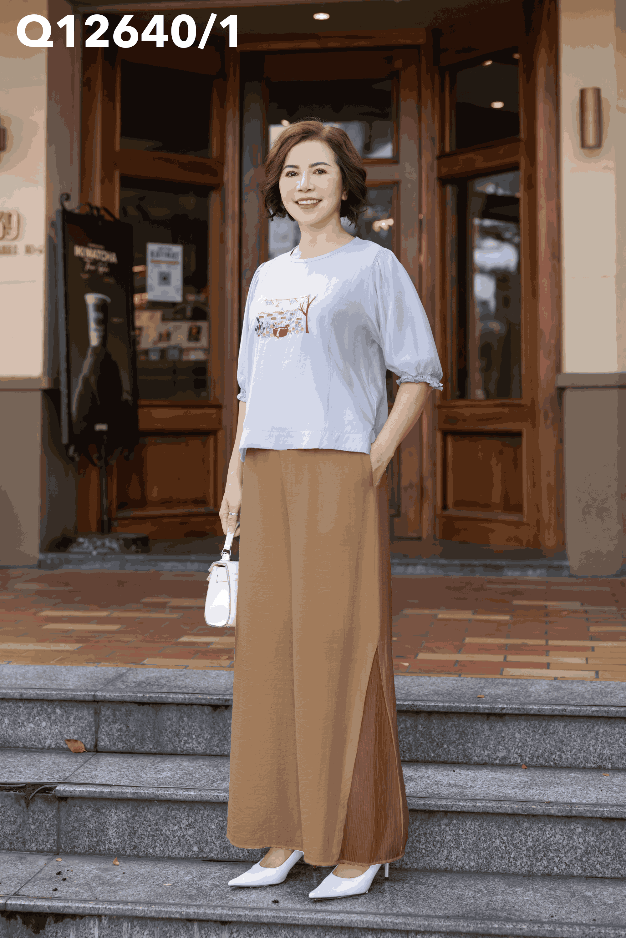 M COLLECTION | Quần Lụa Hàn Ống Suông Rộng Lưng Có Phối Tơ Q12640LW01