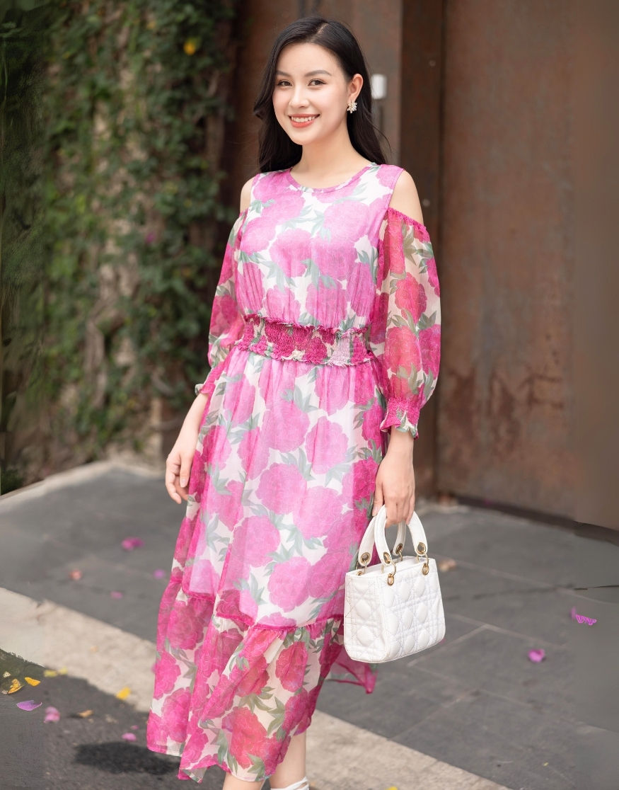 Đầm Maxi Nhún Eo Khoét Vai Vải Voal Swanlake - D10876LW02