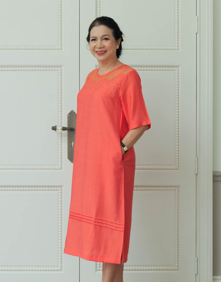 Đầm Phối Lưới Ô Vuông Vải Lụa Hàn Swanlake - D11657LW01