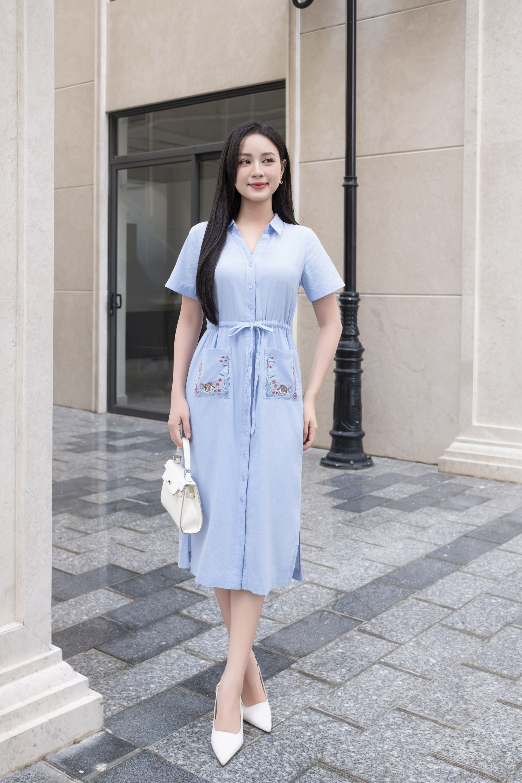 Swanlake | Đầm Sơ Mi Phom Suông Thắt Dây Eo Linen Thêu D12482LW01