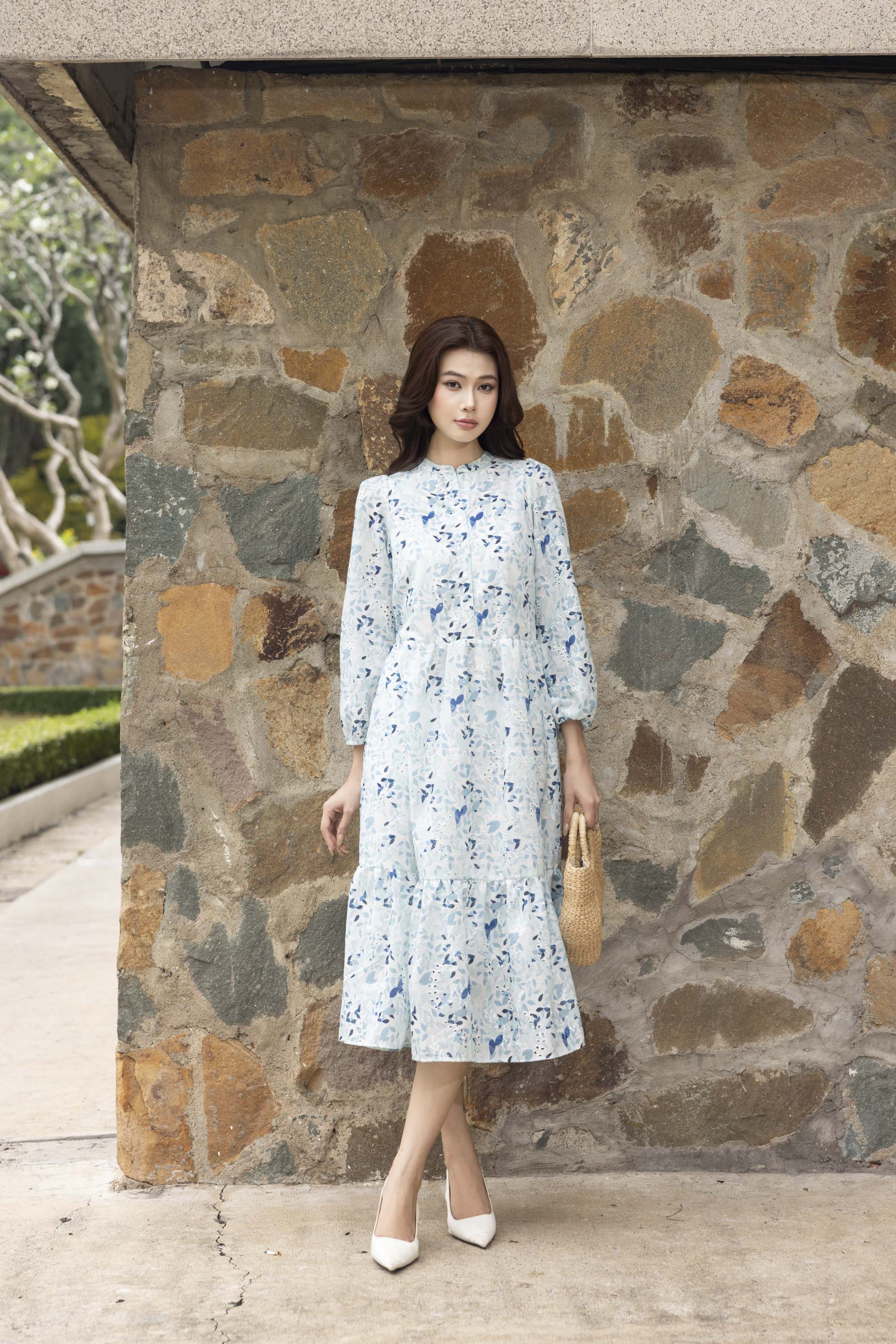 SWANLAKE | Váy Đầm Nữ Suông Maxi Đuôi Cá Hè Vải Cotton Thêu Đục Lỗ In Hoa Đi Biển Du Lịch D12394W11