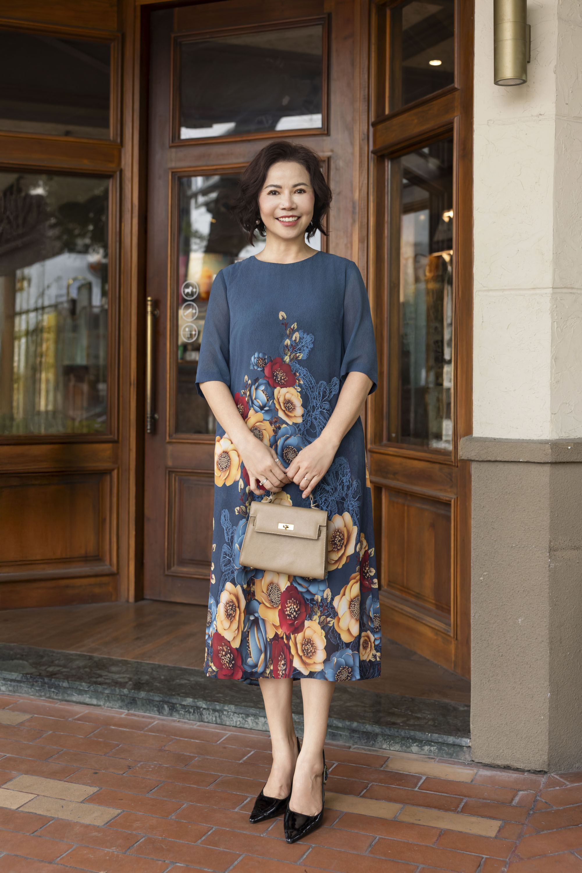 M COLLECTION | Đầm Chiffon Chân Bông Trung Niên Tặng Mẹ Sang Trọng D12405LW01