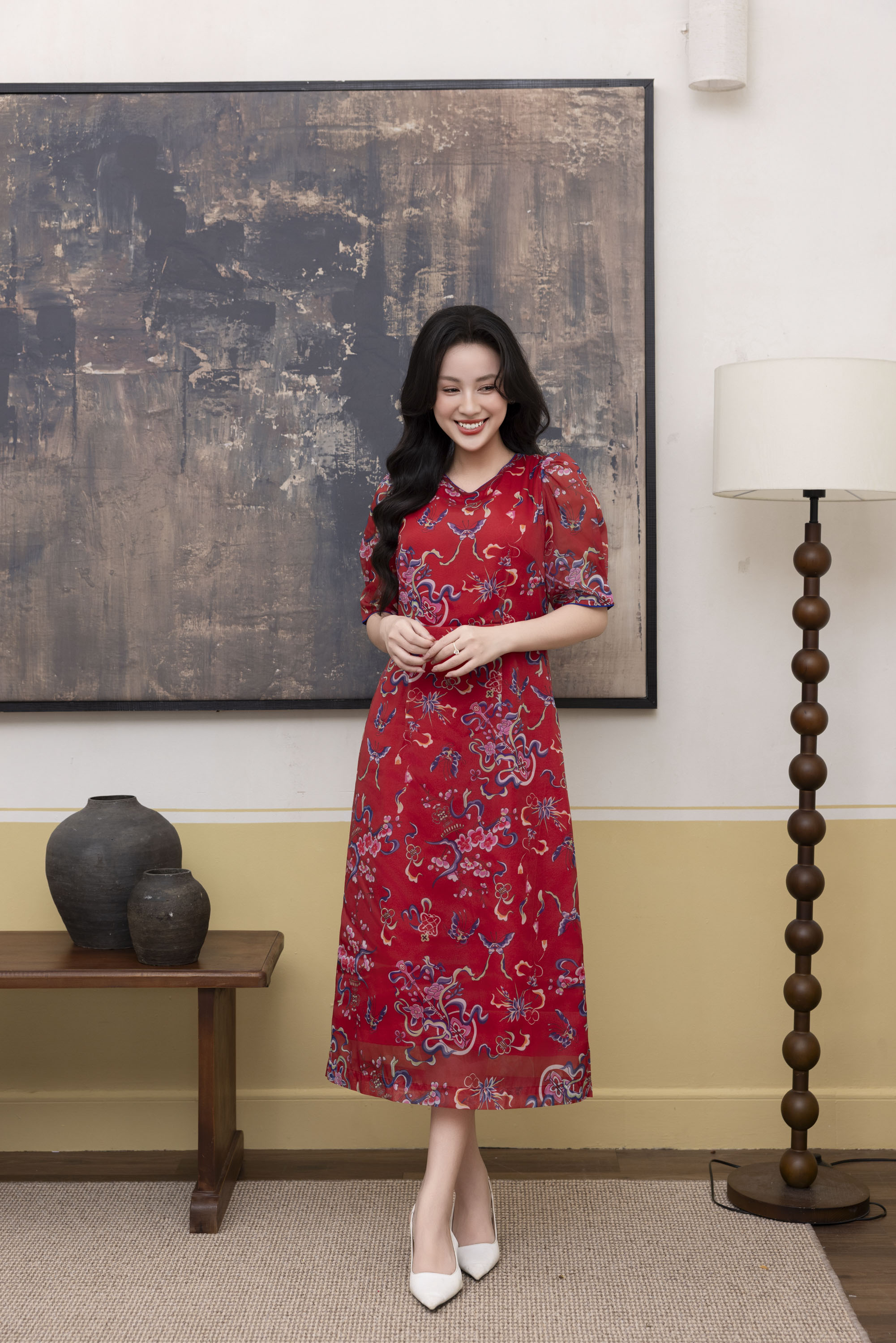 SWANLAKE | Váy Đầm Nữ Maxi Suông Vải Tơ In Hoa Cổ Tròn Tay Bí Phồng Chiết Eo Đi Tiệc Công Sở D13245LW01