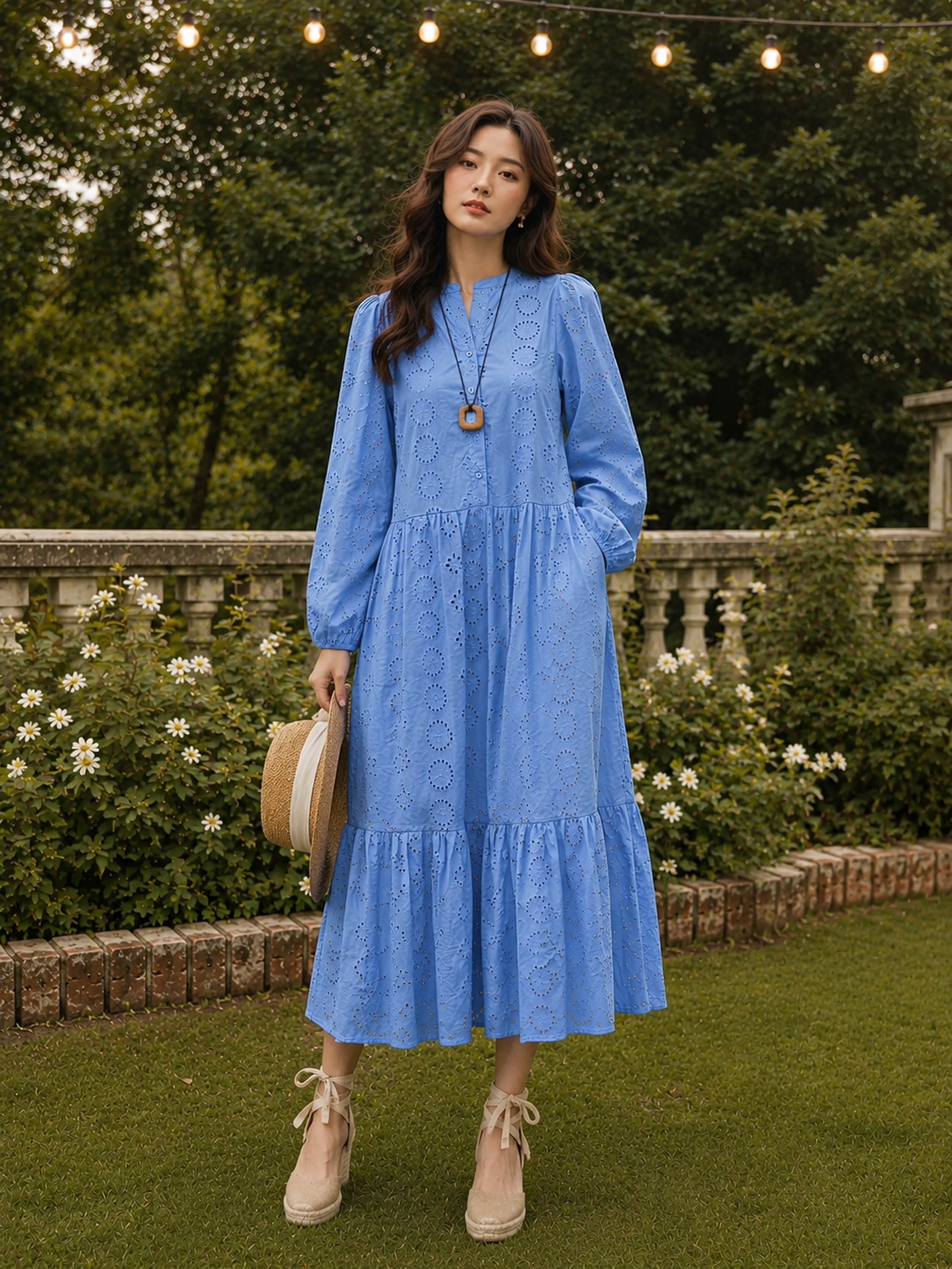 SWANLAKE | Váy Đầm Nữ Maxi Đuôi Cá Babydoll Cotton Thêu Đục Lỗ Trơn Cổ Trụ Cài Nút Tay Dài Hè D12394LW12