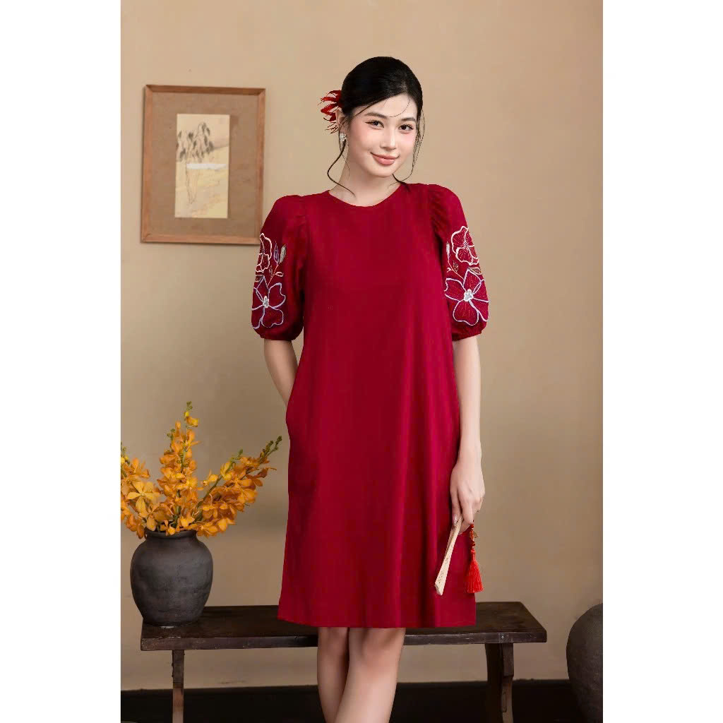 Đầm Thêu Hai Bên Cánh Tay Chất Liệu Linen Swanake - D12013LW01