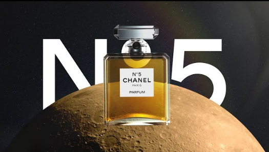 Chanel No.5 - Kỷ niệm 100 năm ra đời của sự khác biệt, đẳng cấp