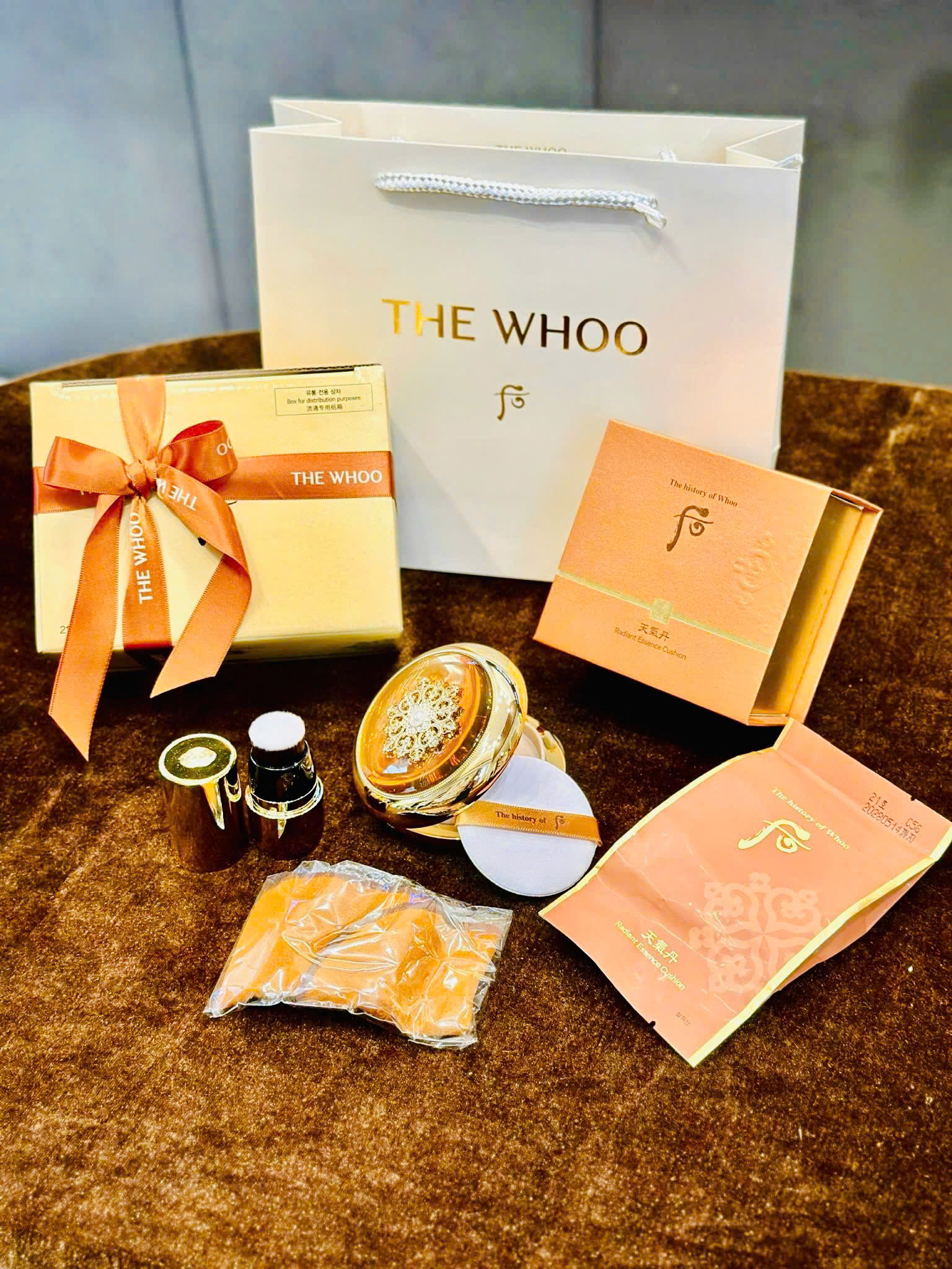 F444 - THE WHOO - Phấn nước Cushion The Whoo Hoa Hiên