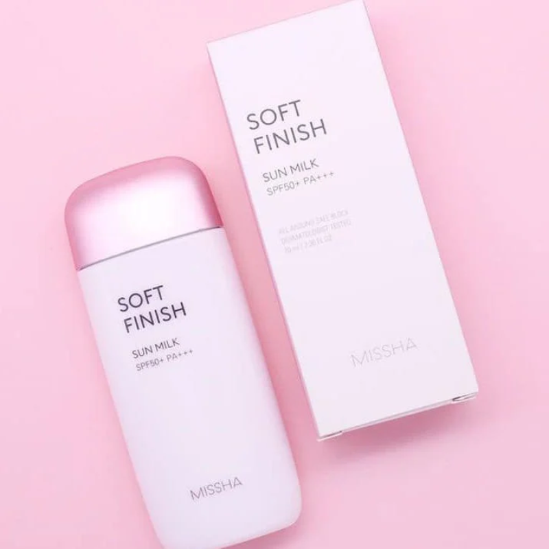 Kem Chống Nắng Missha All-around Safe Block Soft Finish Sun Milk SPF50+/Pa+++ 70ml (Màu hồng)