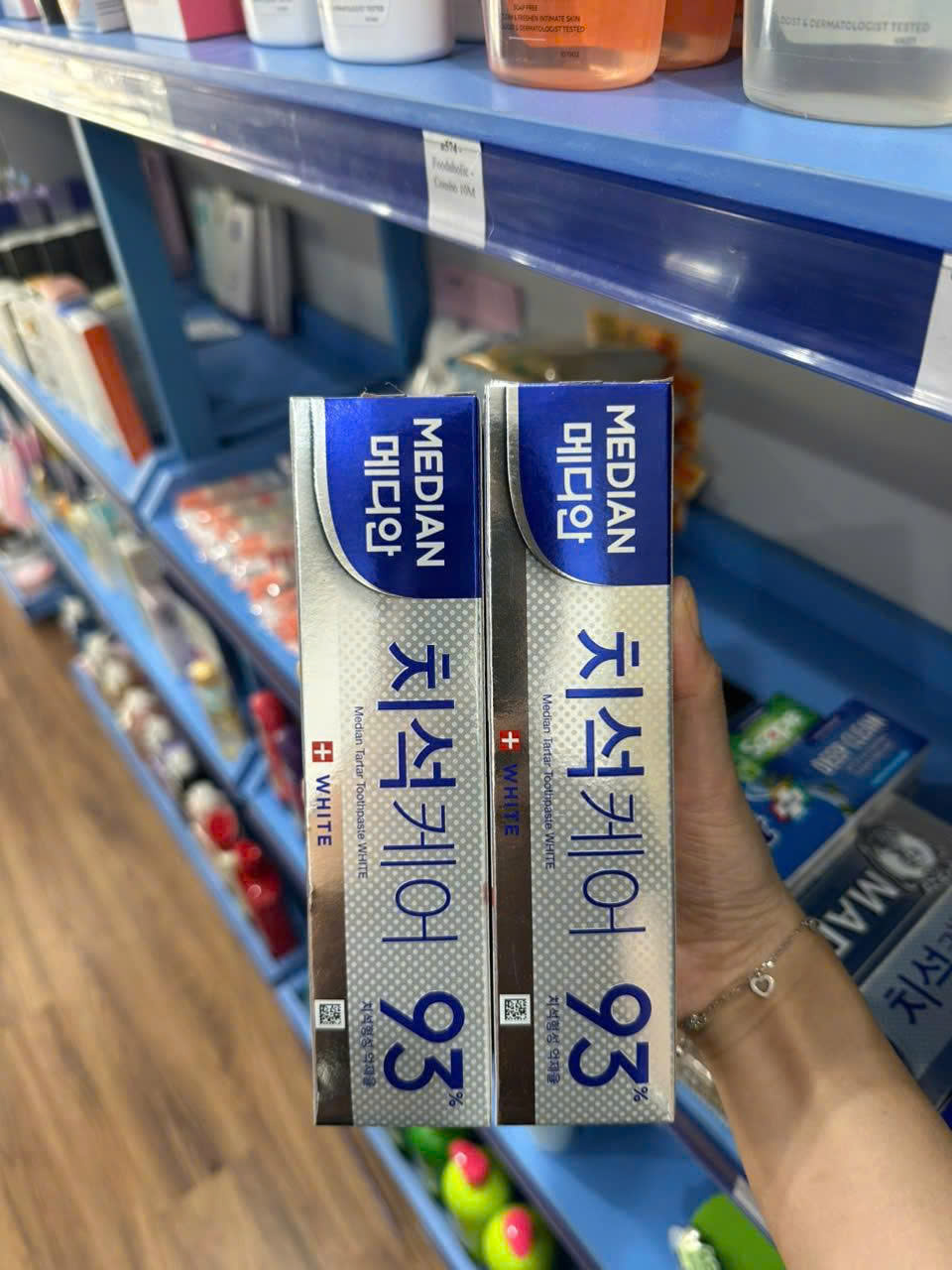 d836 - Kem Đánh Răng Median Dental IQ 93% Toothpaste