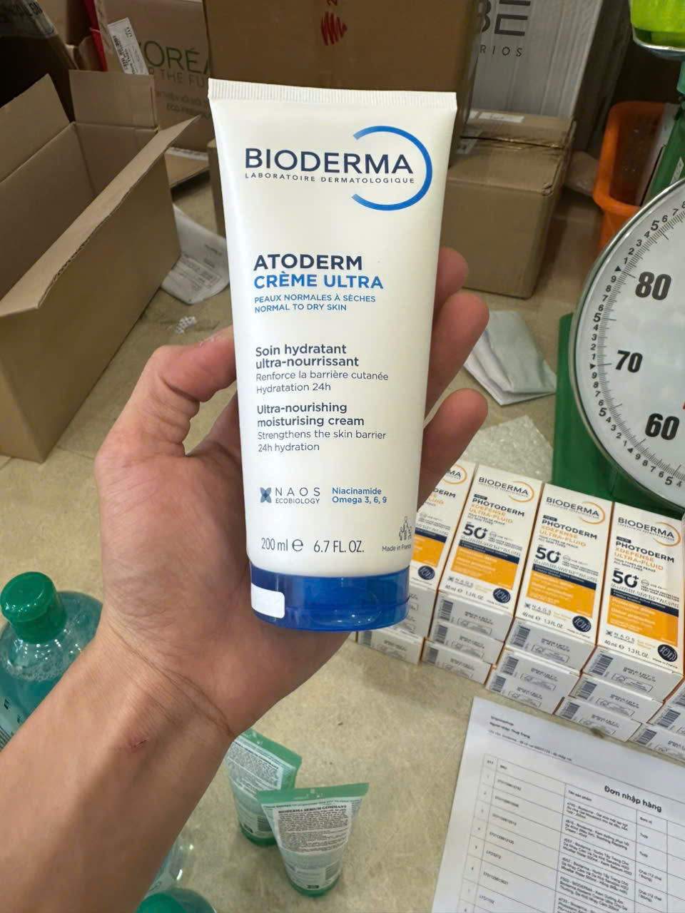 F503 - BIODERMA - Kem Dưỡng Ẩm Bioderma Atoderm Creme Ultra  Cho Da Thường, Da Khô Nhạy Cảm 200ml