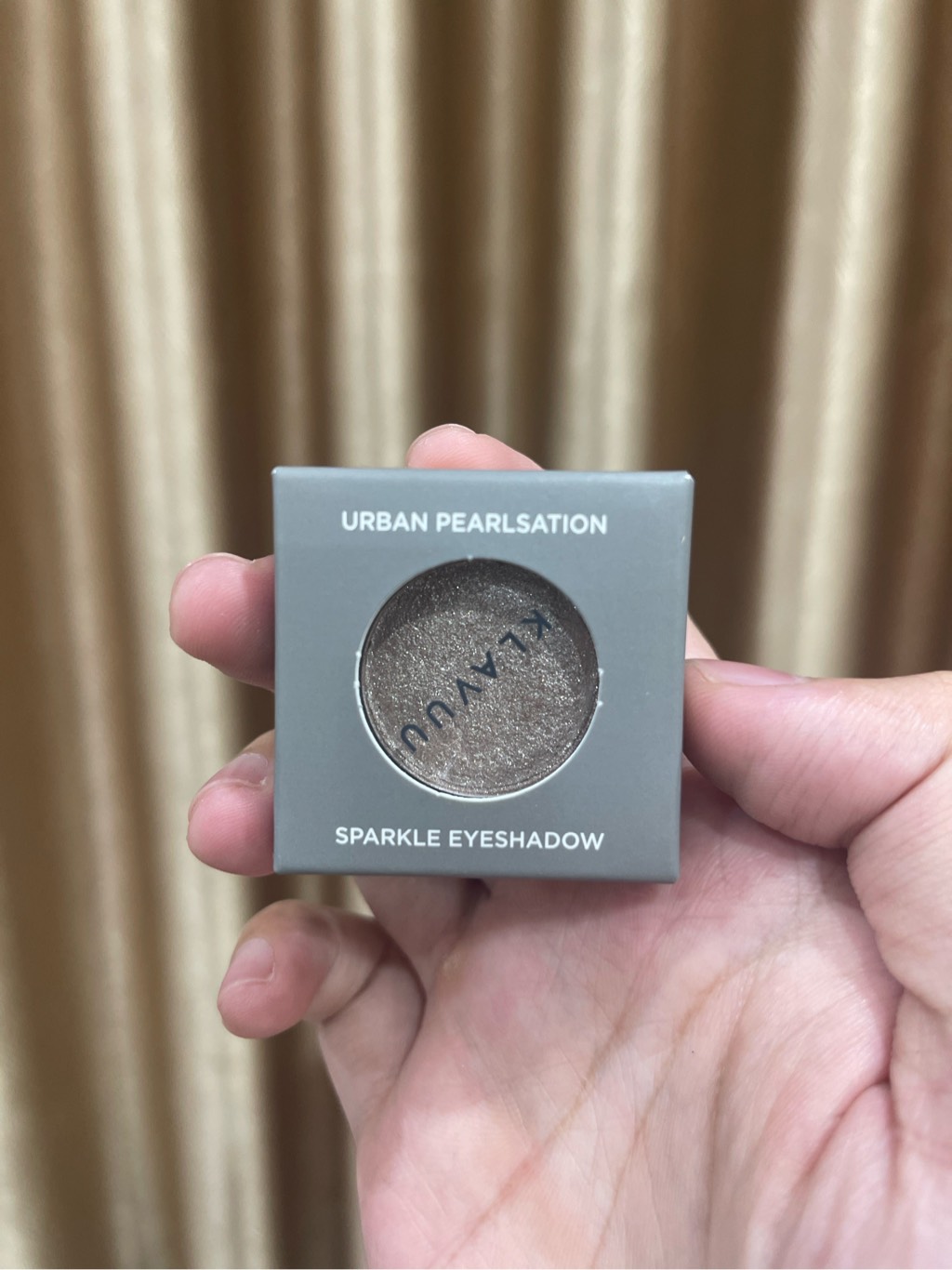 a21 - Nhũ Mắt Klavuu Urban Pearlsation Sparkle Eyeshadow 1.4g