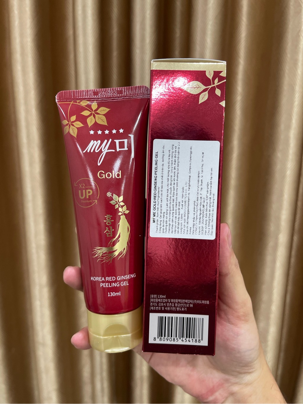 a368 - My Me - Tẩy Da Chết Sâm Đỏ Korea Red Ginseng Peeling Gel 130ml