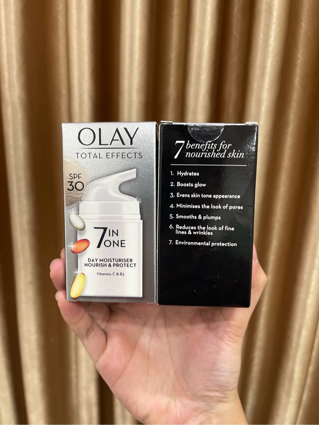 Kem Dưỡng Trắng Da Ngày & Đêm Olay 7 IN ONE Moisturiser Nourish Vitamin C & B3 Anh 50ml
