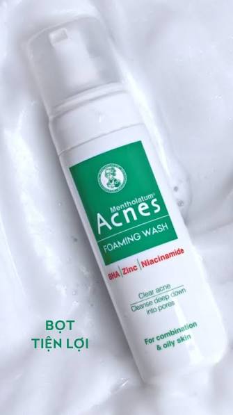 F424 - Dung dịch tạo bọt ngừa mụn ROHTO Acnes Foaming Wash 150ml